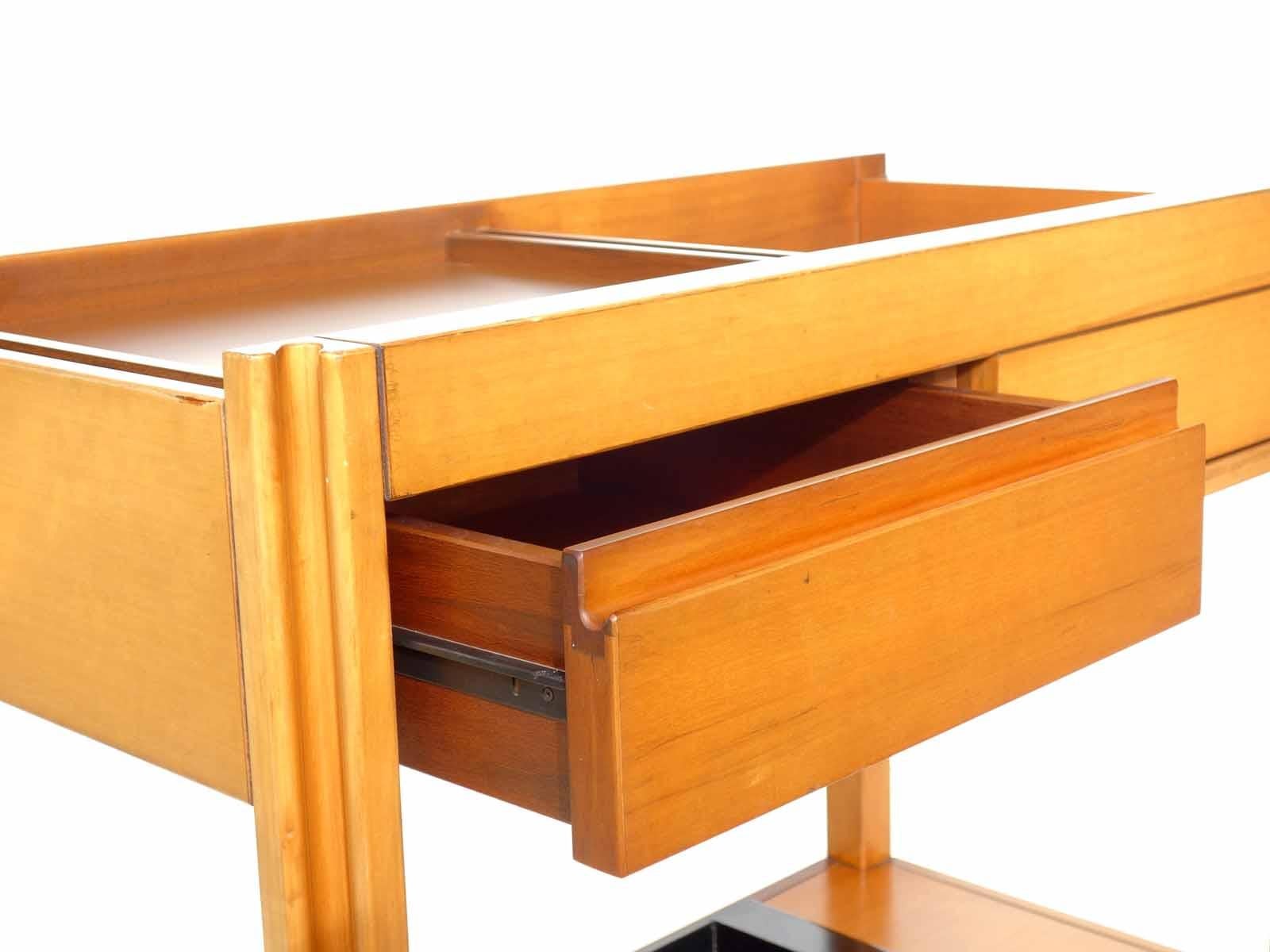 Chariot de bar en bois de conception italienne Molteni « 4D » Angelo Mangiarotti Molteni 1966 en vente 3
