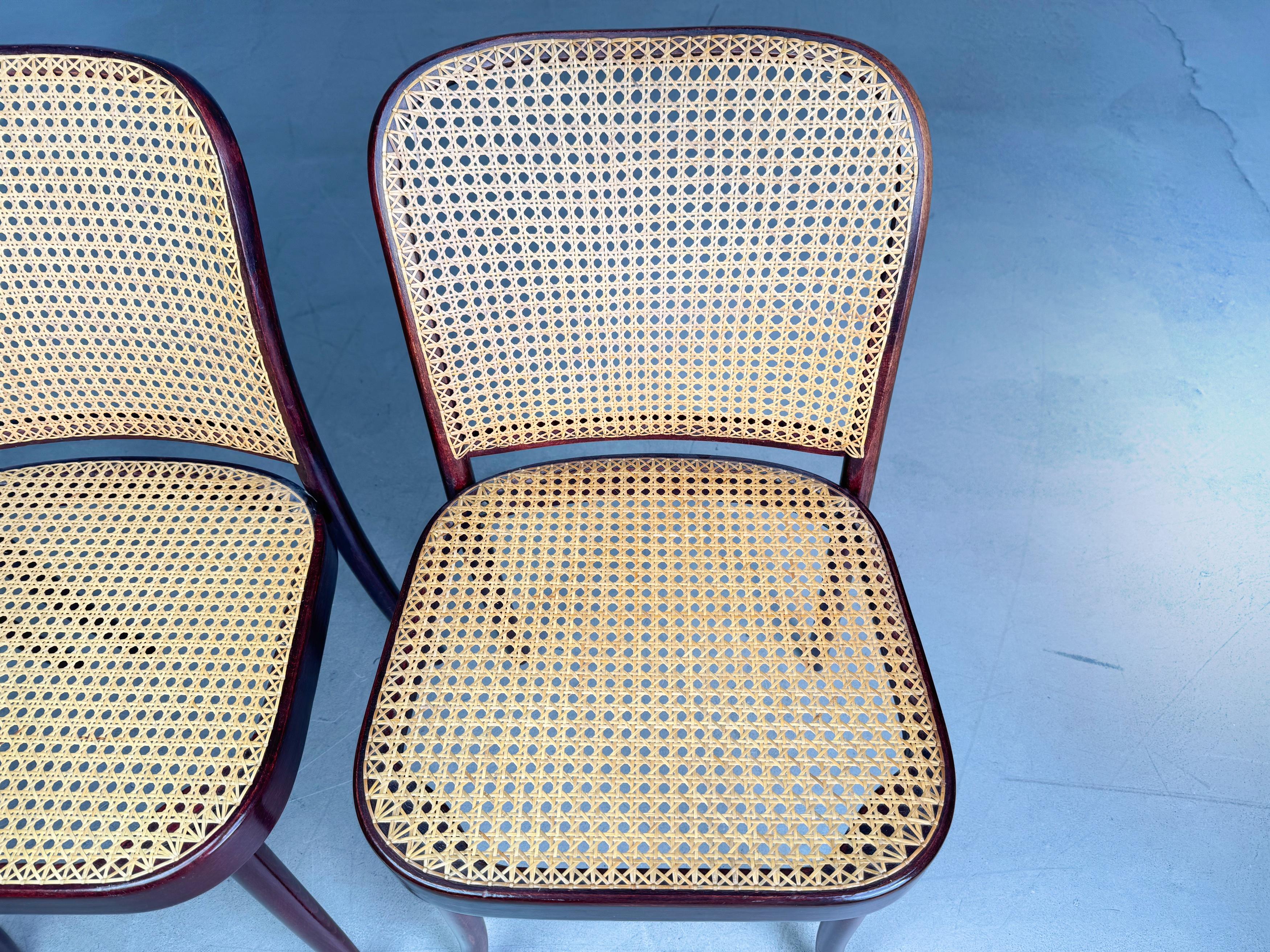 4er Set Mid Century Stühle Thonet Modell 811 Josef Hoffmann im Angebot 4