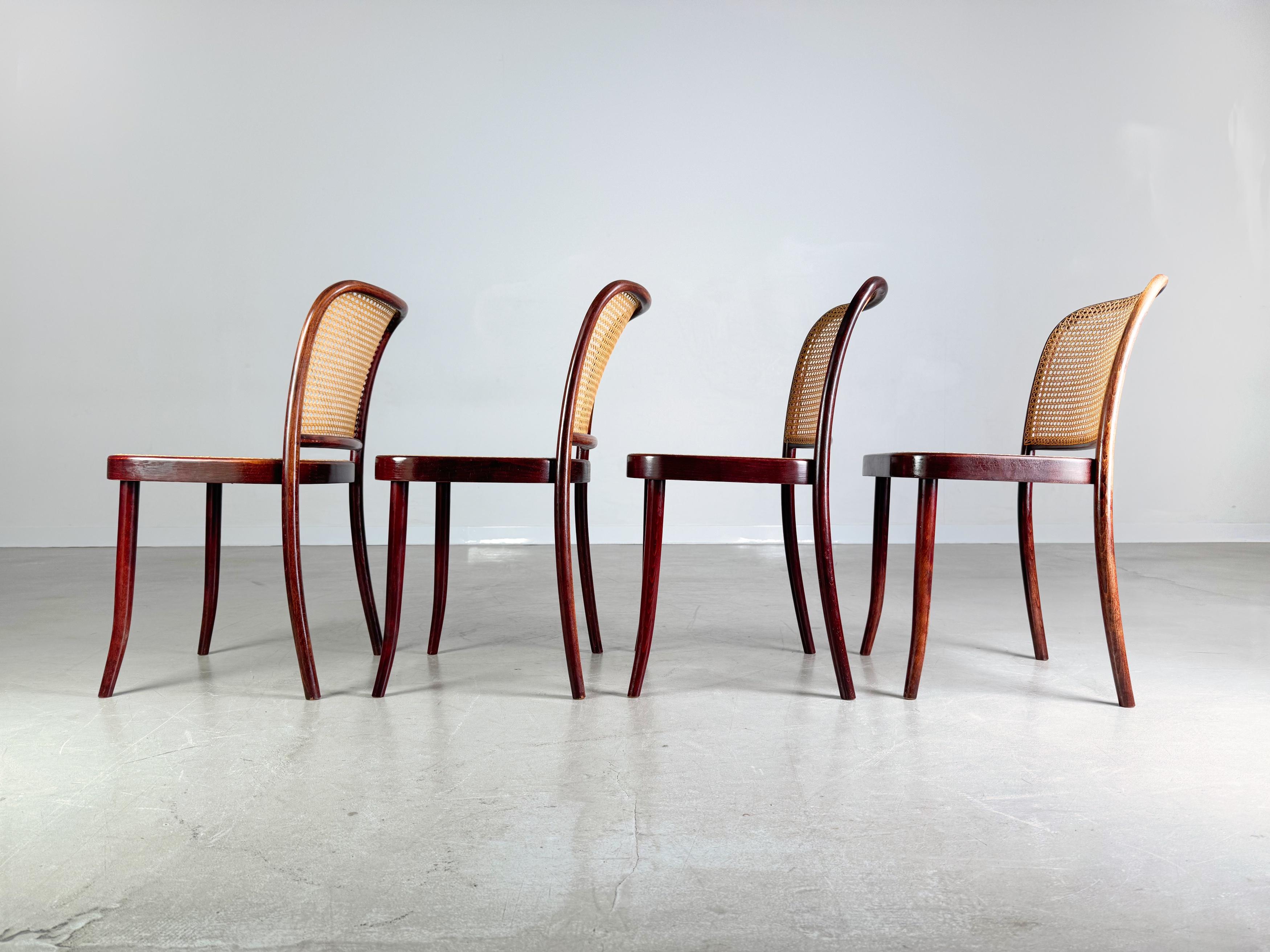 4er Set Mid Century Stühle Thonet Modell 811 Josef Hoffmann im Angebot 6