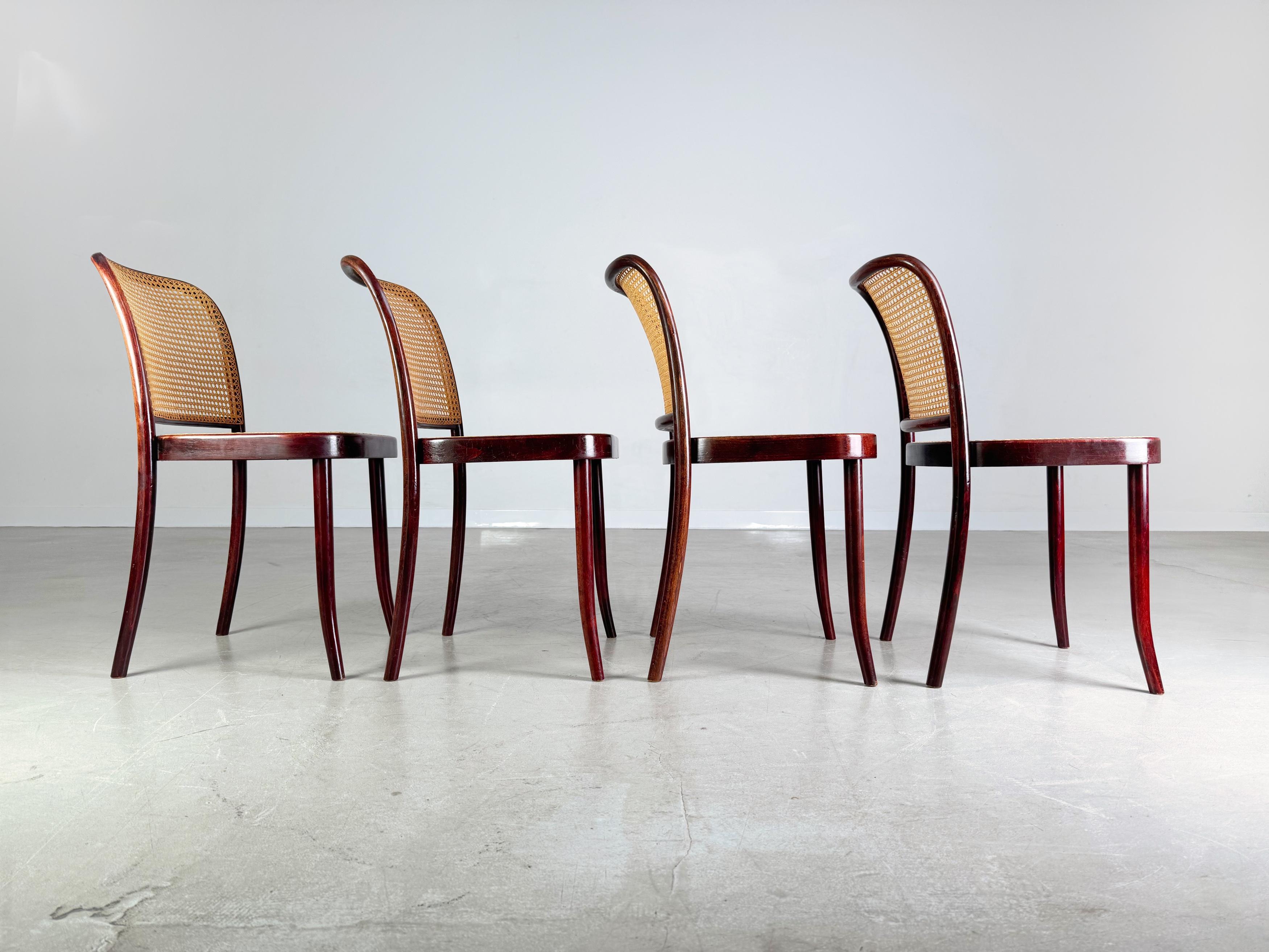 4er Set Mid Century Stühle Thonet Modell 811 Josef Hoffmann im Angebot 7
