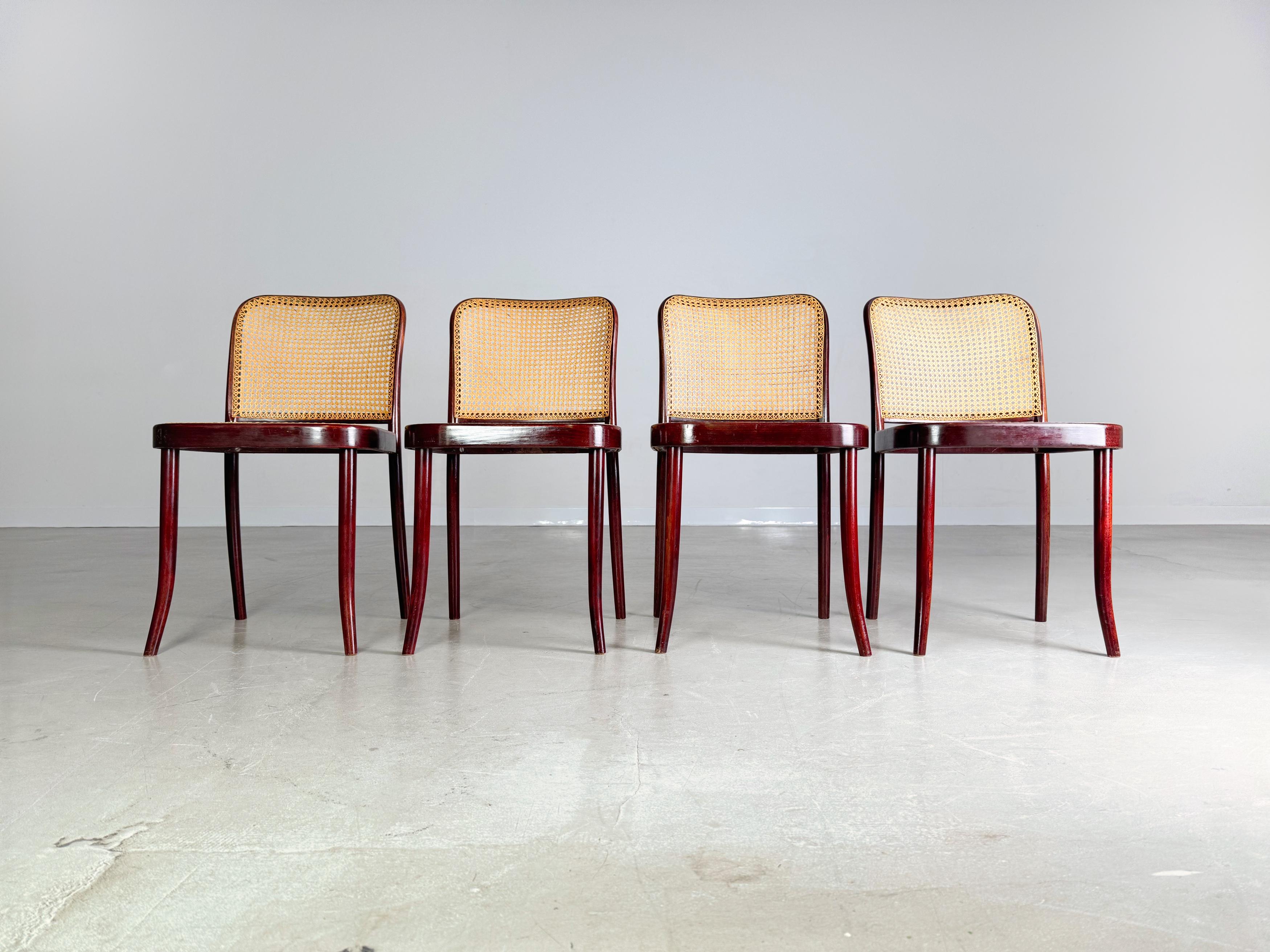 4er Set Mid Century Stühle Thonet Modell 811 Josef Hoffmann (Deutsch) im Angebot