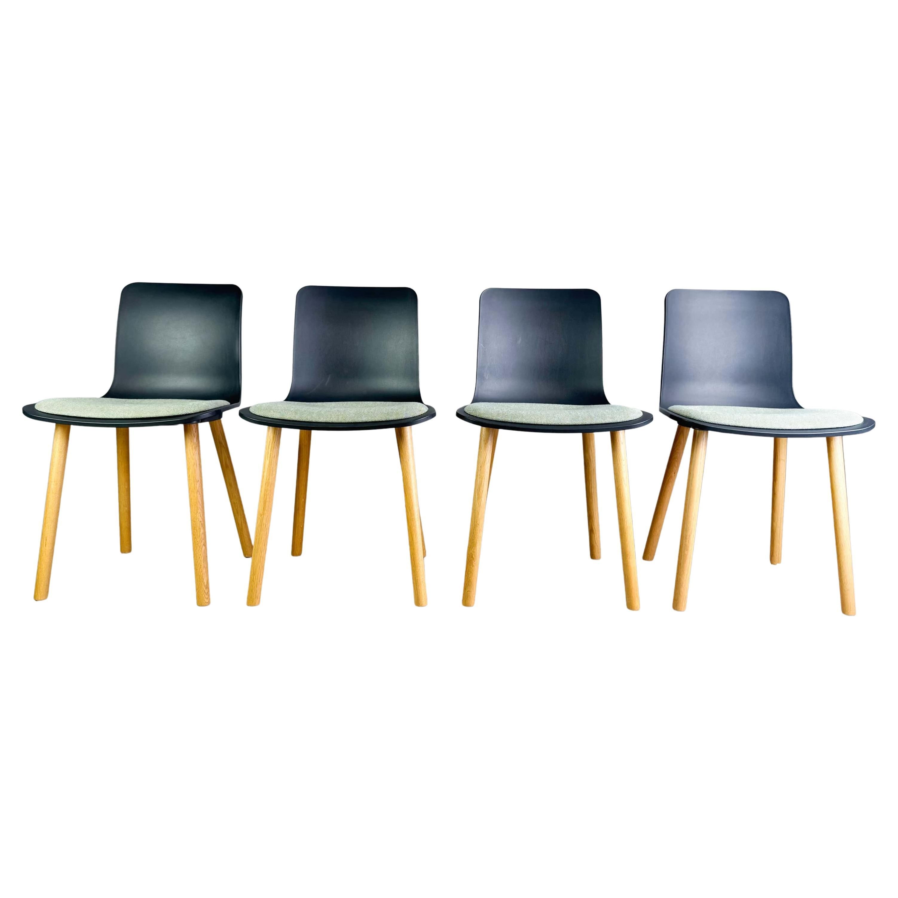 4er Set Vitra Stühle HAL Wood mit Sitzpolster Jasper Morrison Design