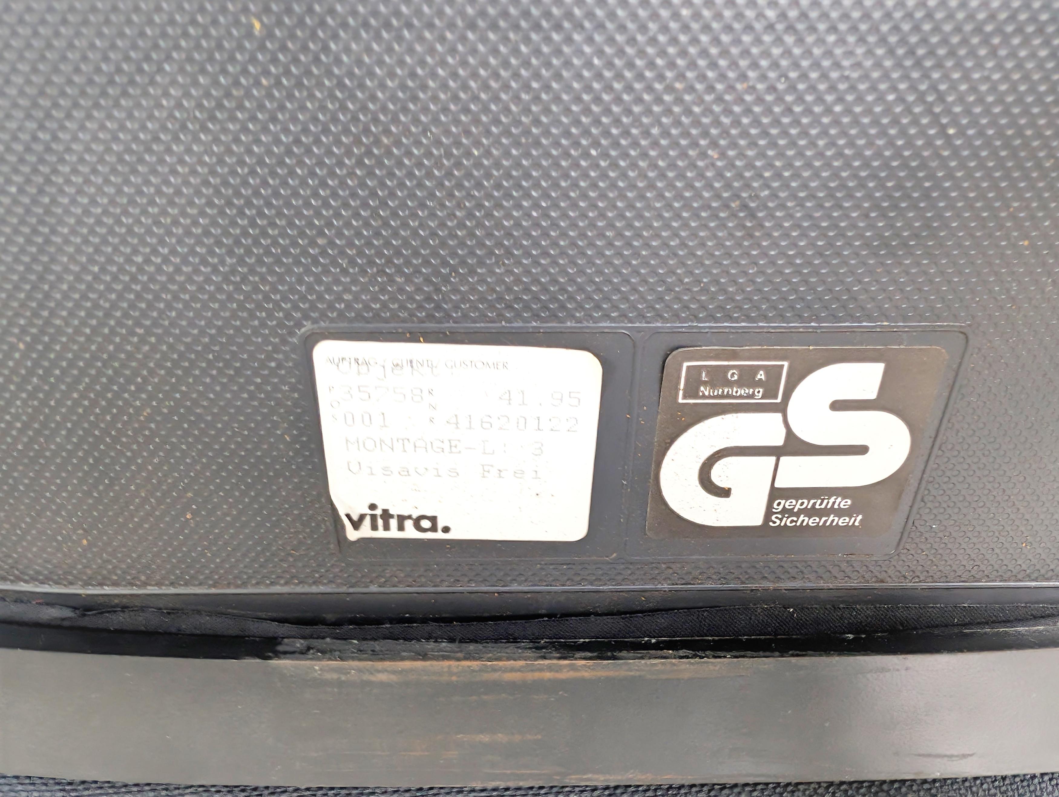 4er Set Vitra Visavis Stühle Design Freischwinger Armlehnstuhl en vente 4