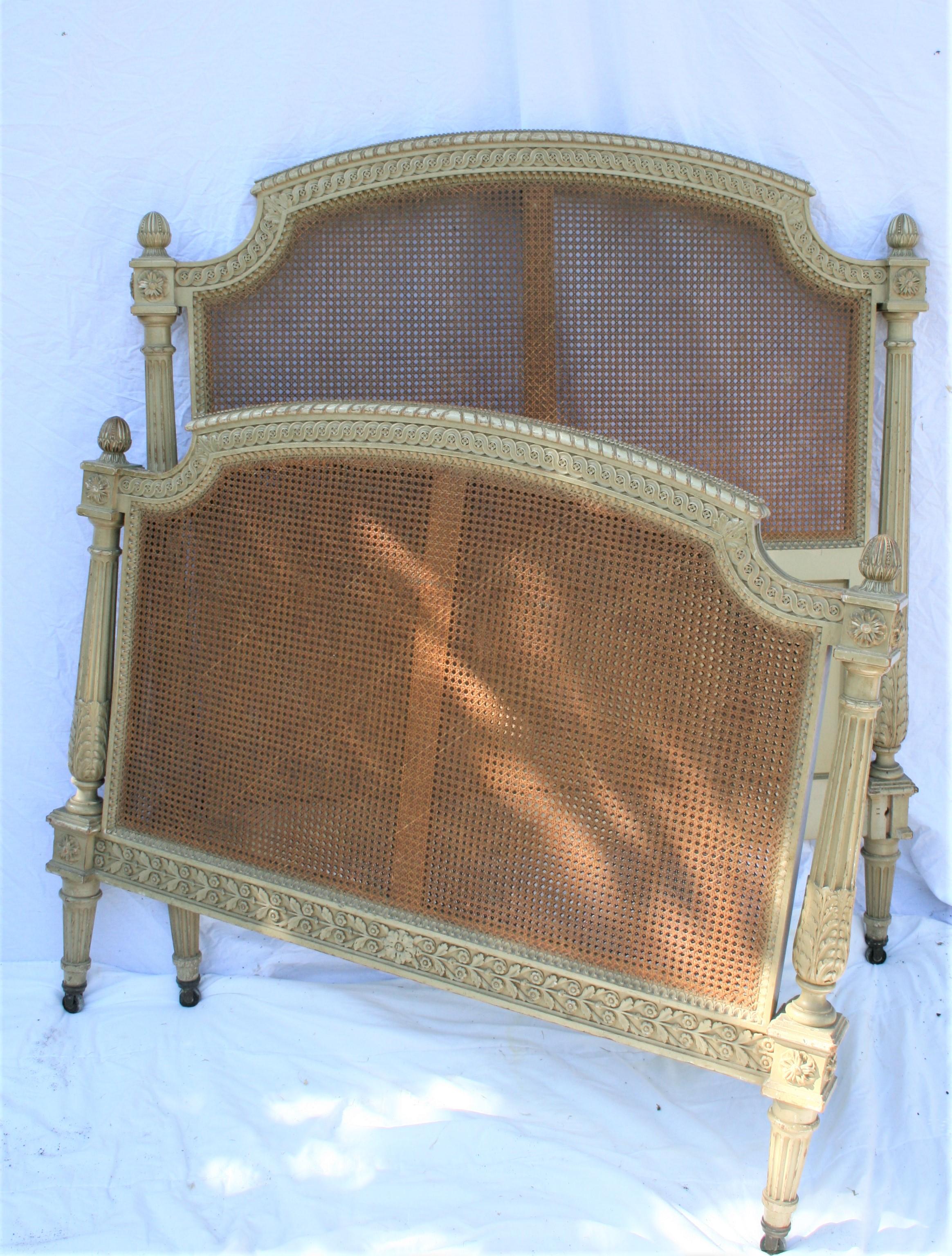 French Caned Bed by Kriger In Good Condition For Sale In Chulmleigh, Devon