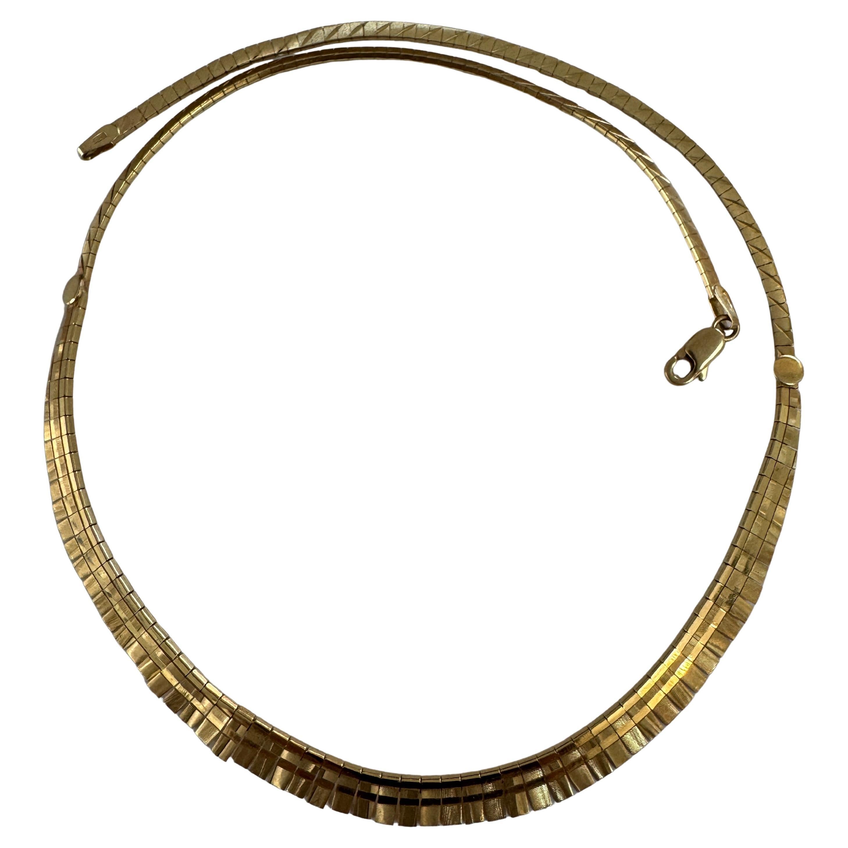 Women's !4K Gold Cleopatra Style Choker Necklace For Sale