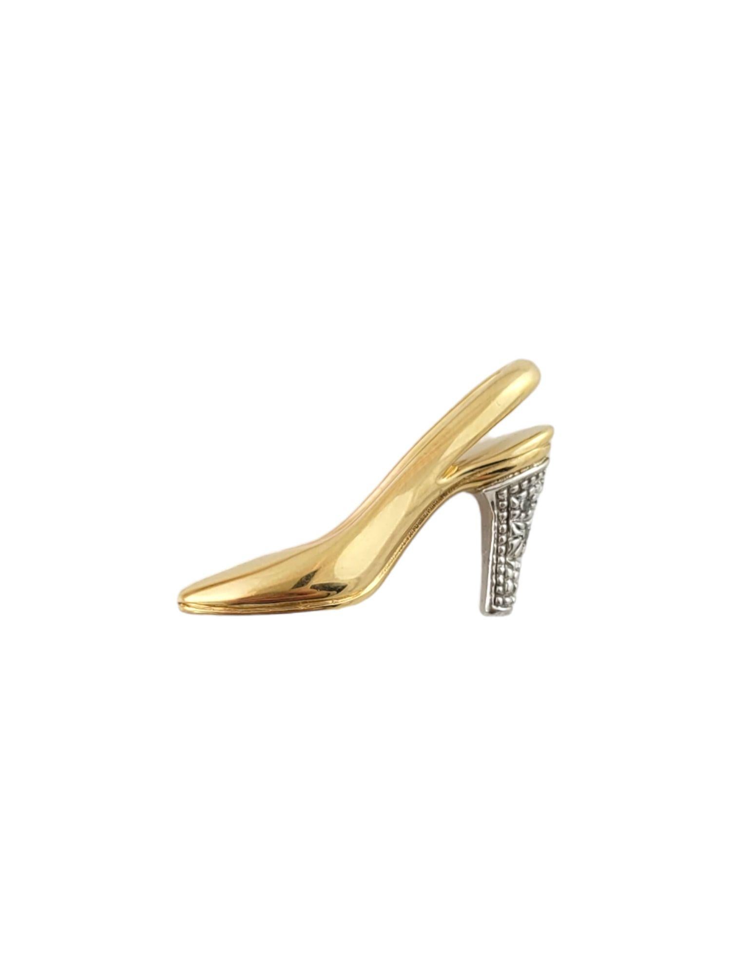 Round Cut 4k Yellow Gold Diamond High Heel Stiletto Pendant For Sale
