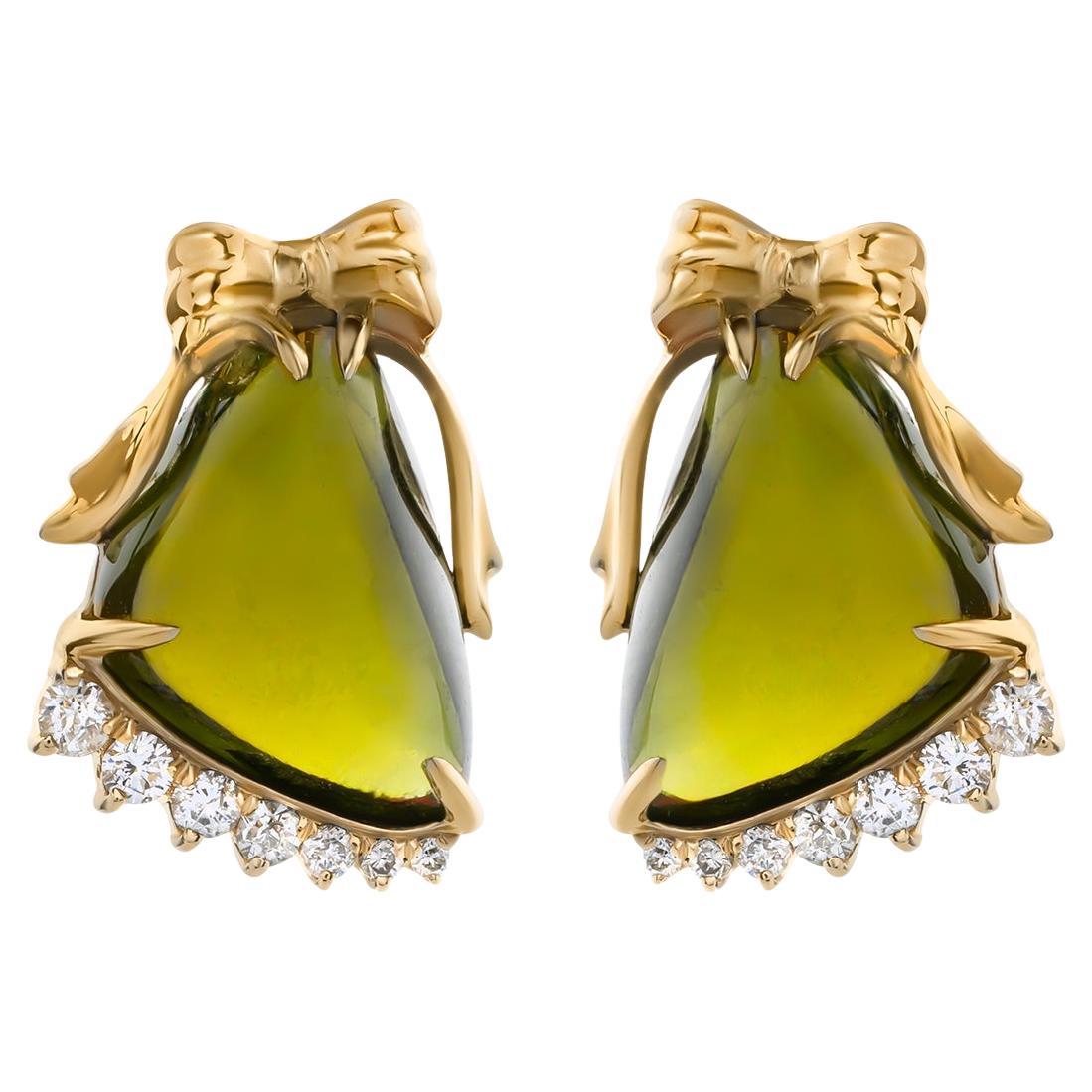 Boucles d
oreilles en or jaune 4k avec tourmalines vertes - 8,35 ct et diamants - 0,22 ct en vente