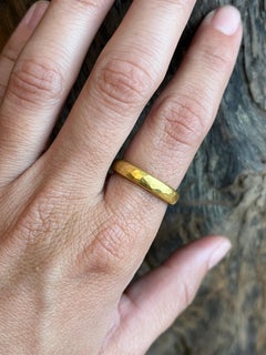4mm Comfort Fit Hammered Wedding Band in 22K Yellow Gold