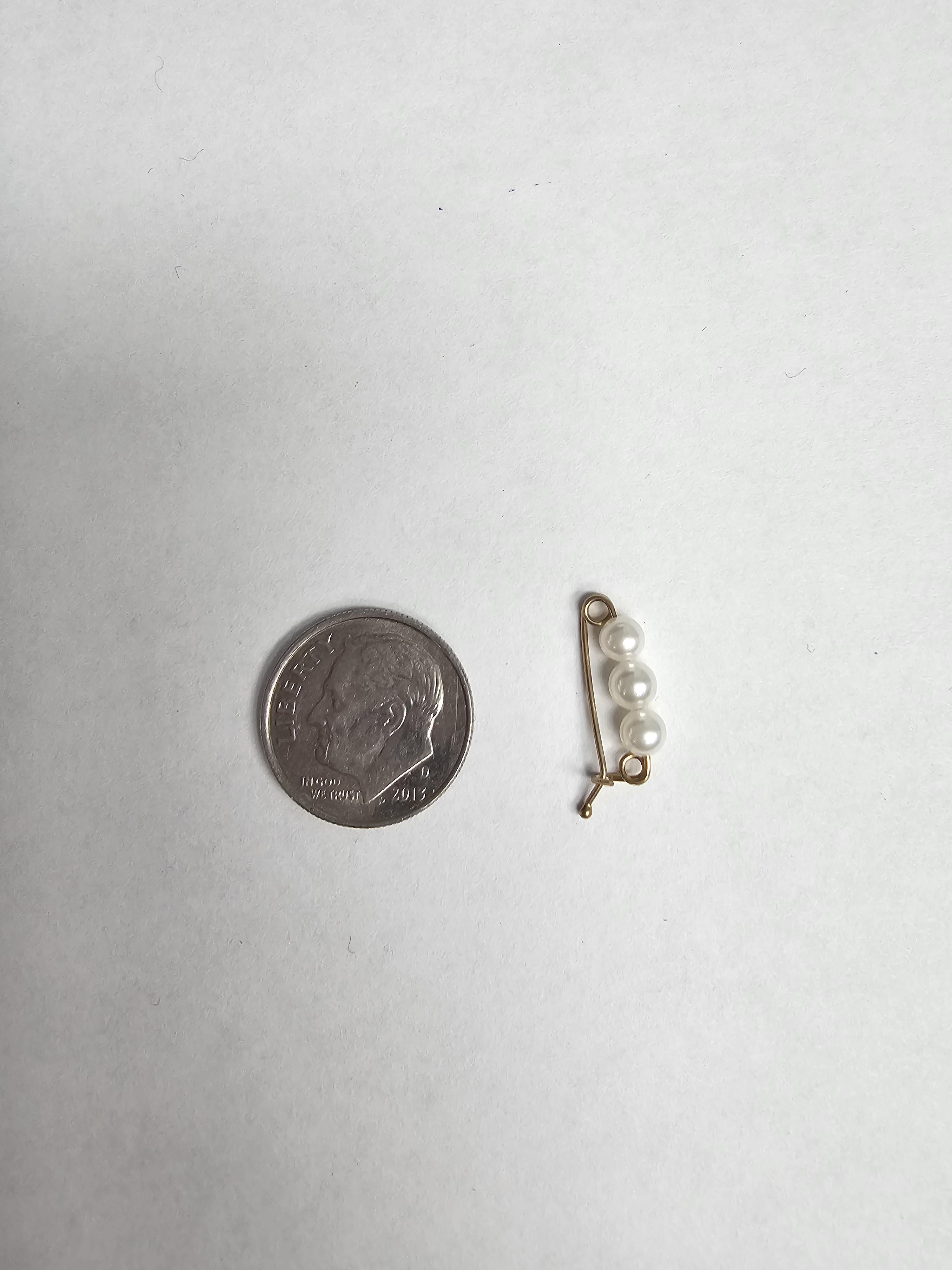 4mm Zuchtperlen-Kürzer-Verschluss  14k Gelbgold  Pearl Enhancer (Rundschliff) im Angebot