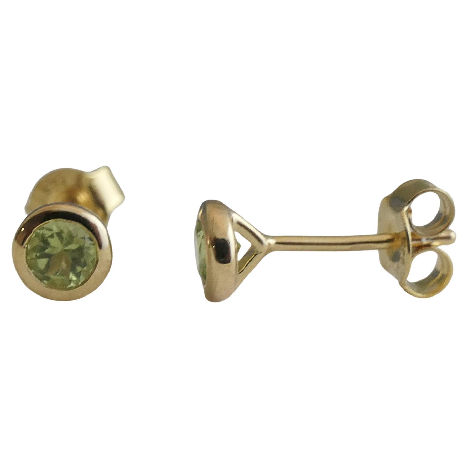 4mm Peridot Gold Plated Sterling Silver Stud Earrings