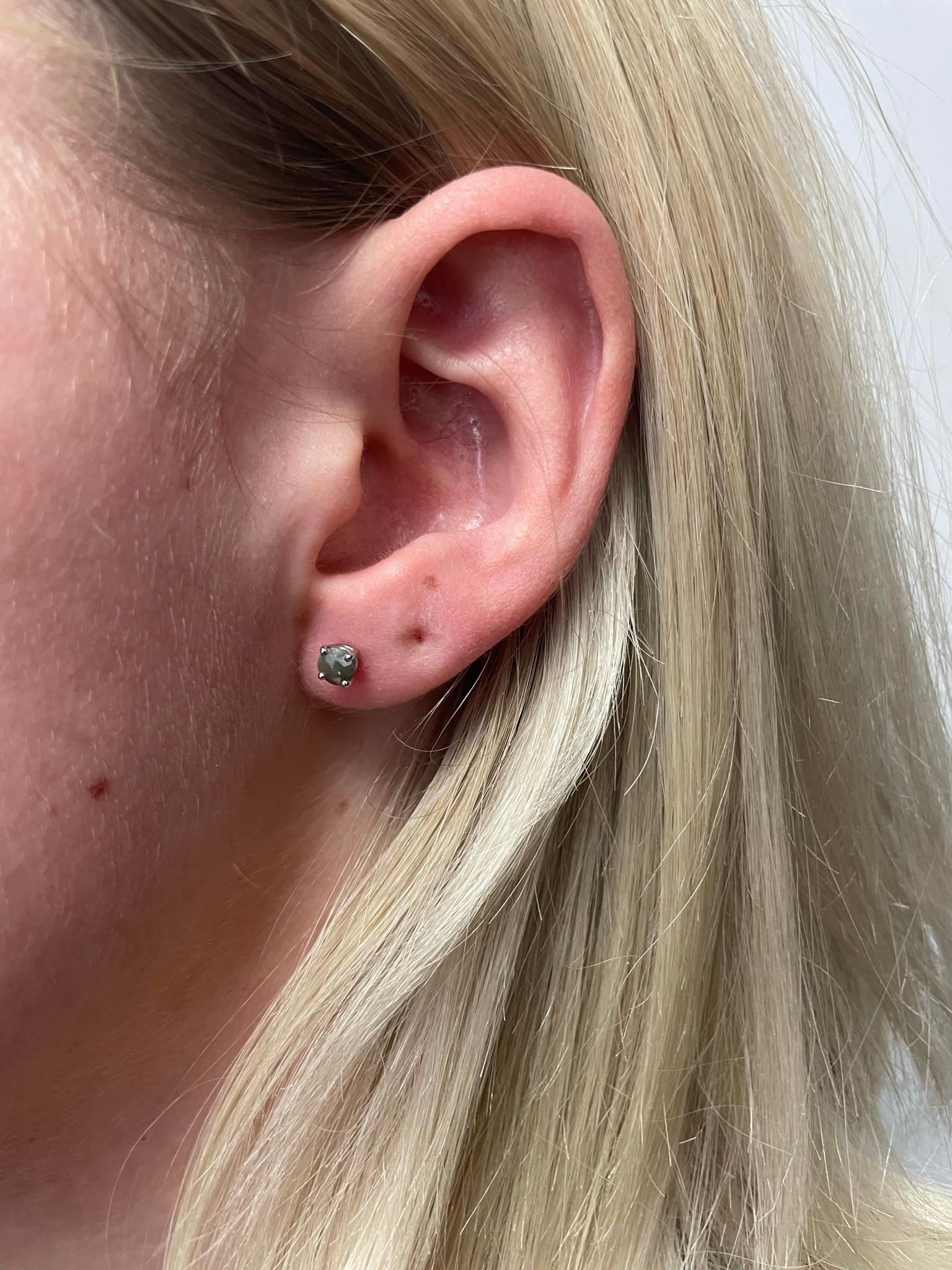 gray diamond earrings