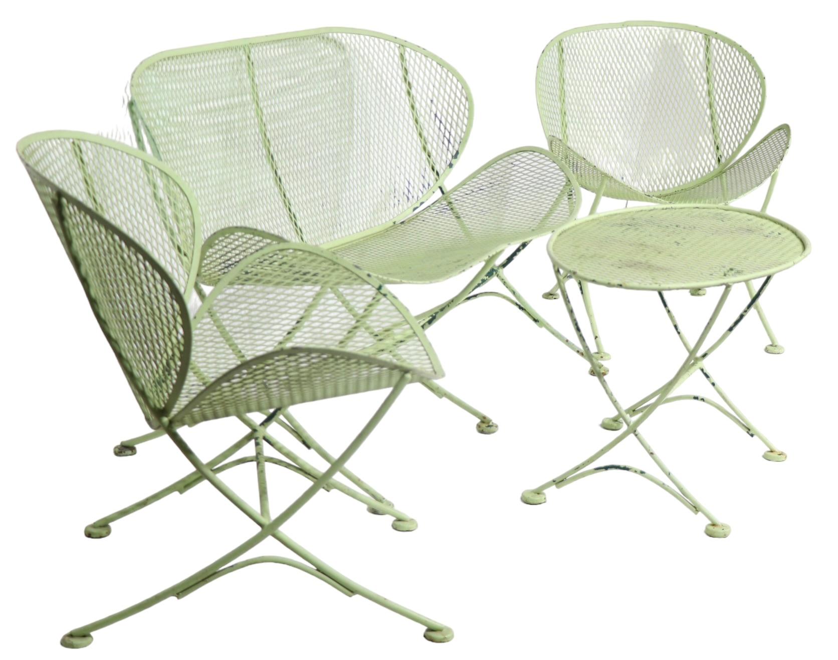 20ième siècle Ensemble de 4 pièces Tempestini pour Salterini Orange Slice Style settee Chairs Table  en vente