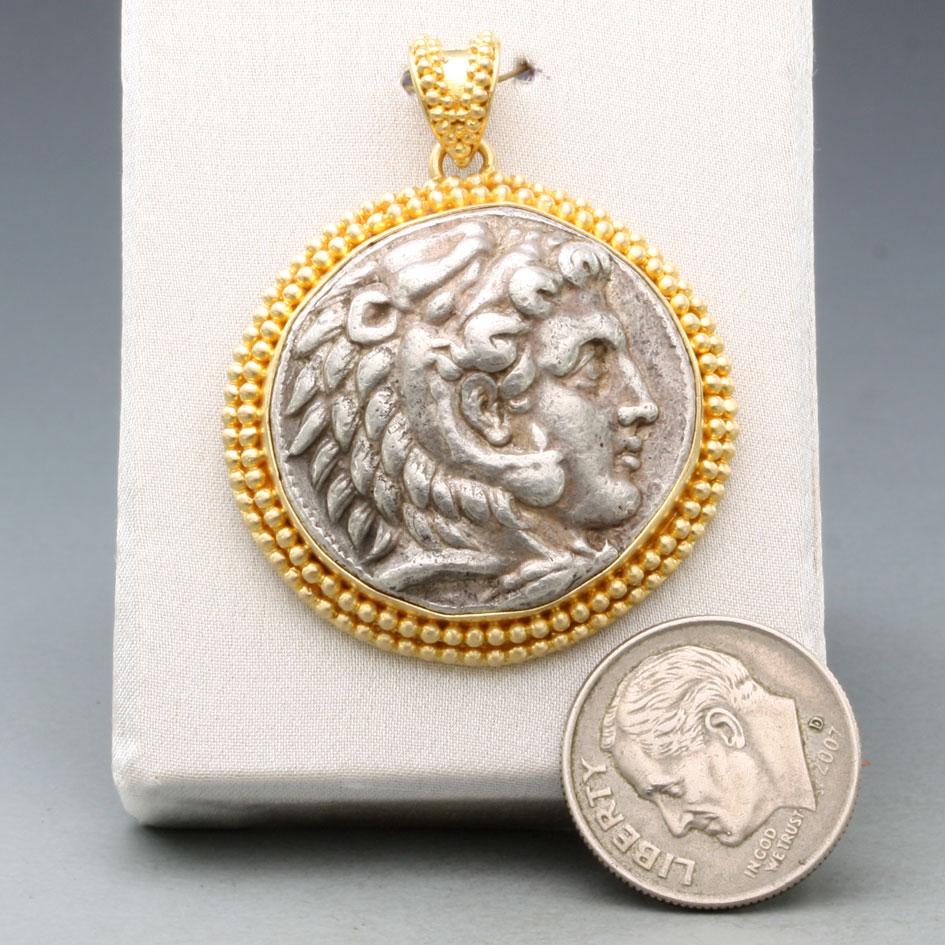 Authentischer Alexander-The Great Coin-Anhänger aus 18 Karat Gold, 4. Jahrhundert v. Chr (Klassisch-griechisch)