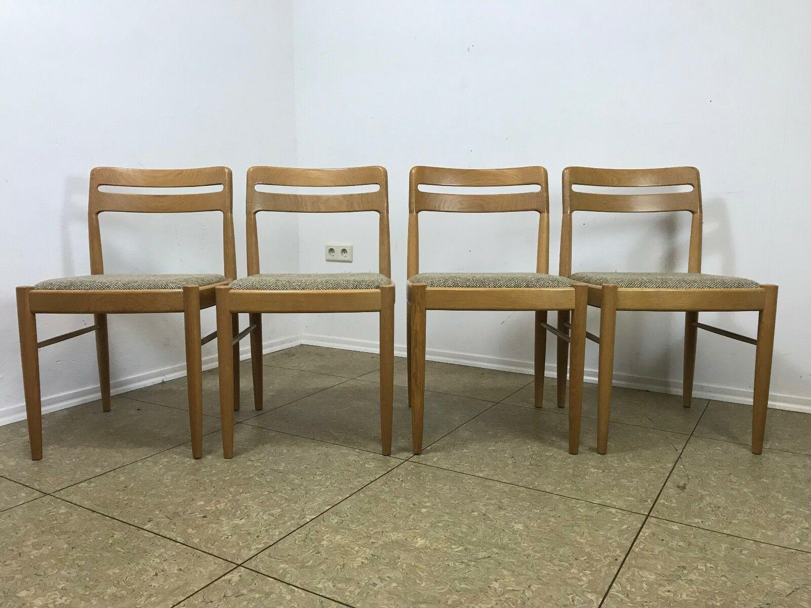 4x 60s 70s Oak dining chairs Danish design H.W Klein for Bramin

Object: 4x chair

Manufacturer: Bramin

Condition: good

Age: around 1960-1970

Dimensions:

47cm x 53cm x 78.5cm
Seat height = 46cm

Other notes:

The pictures serve