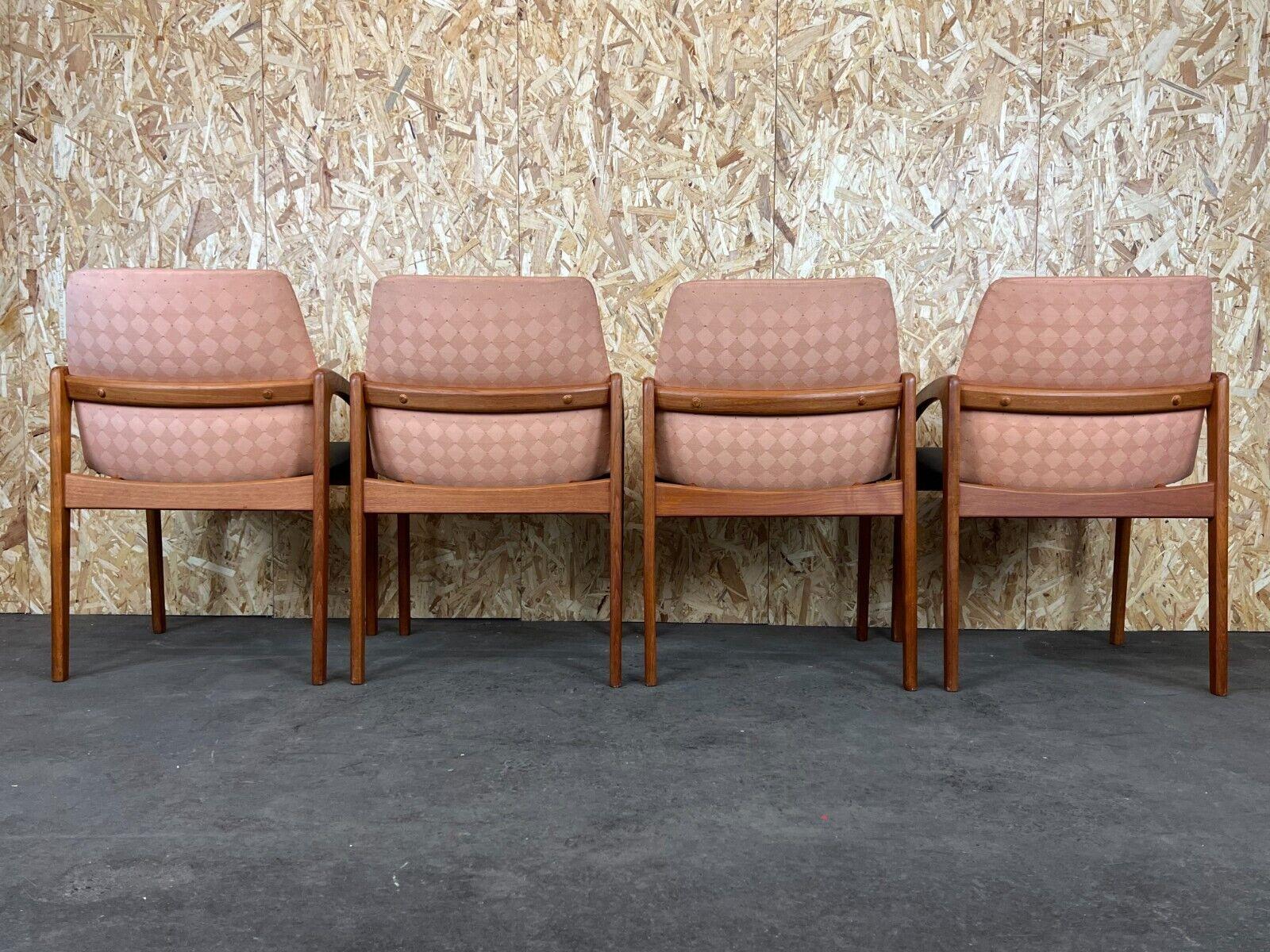 Sedia da pranzo in teak anni '70 Henning Kjaernulf per Korup Stolefabric Model 23 in vendita 4