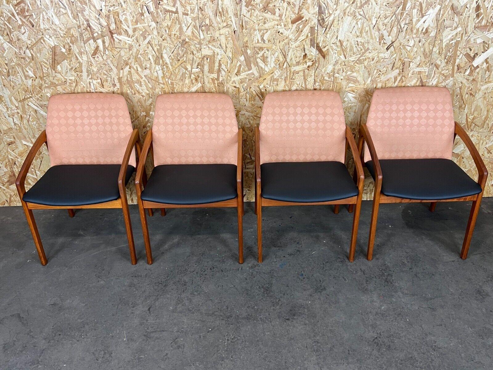 70s Teak Dining Chair Henning Kjaernulf for Korup Stolefabric Model 23 In Good Condition For Sale In Neuenkirchen, NI