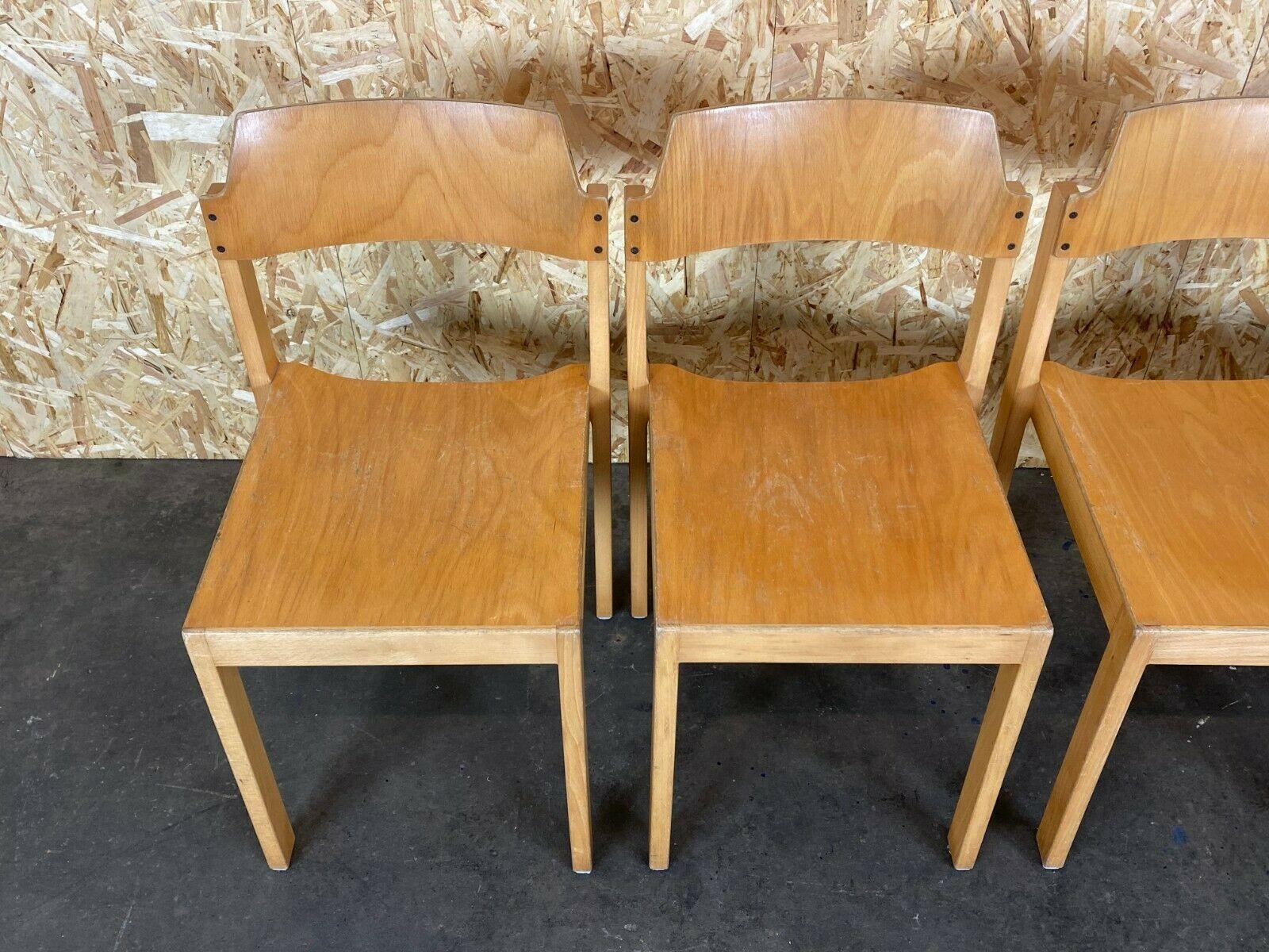 4 chaises en bois des années 70 x 80 Design de chaises empilables et de meubles flottants Bon état à Neuenkirchen, NI