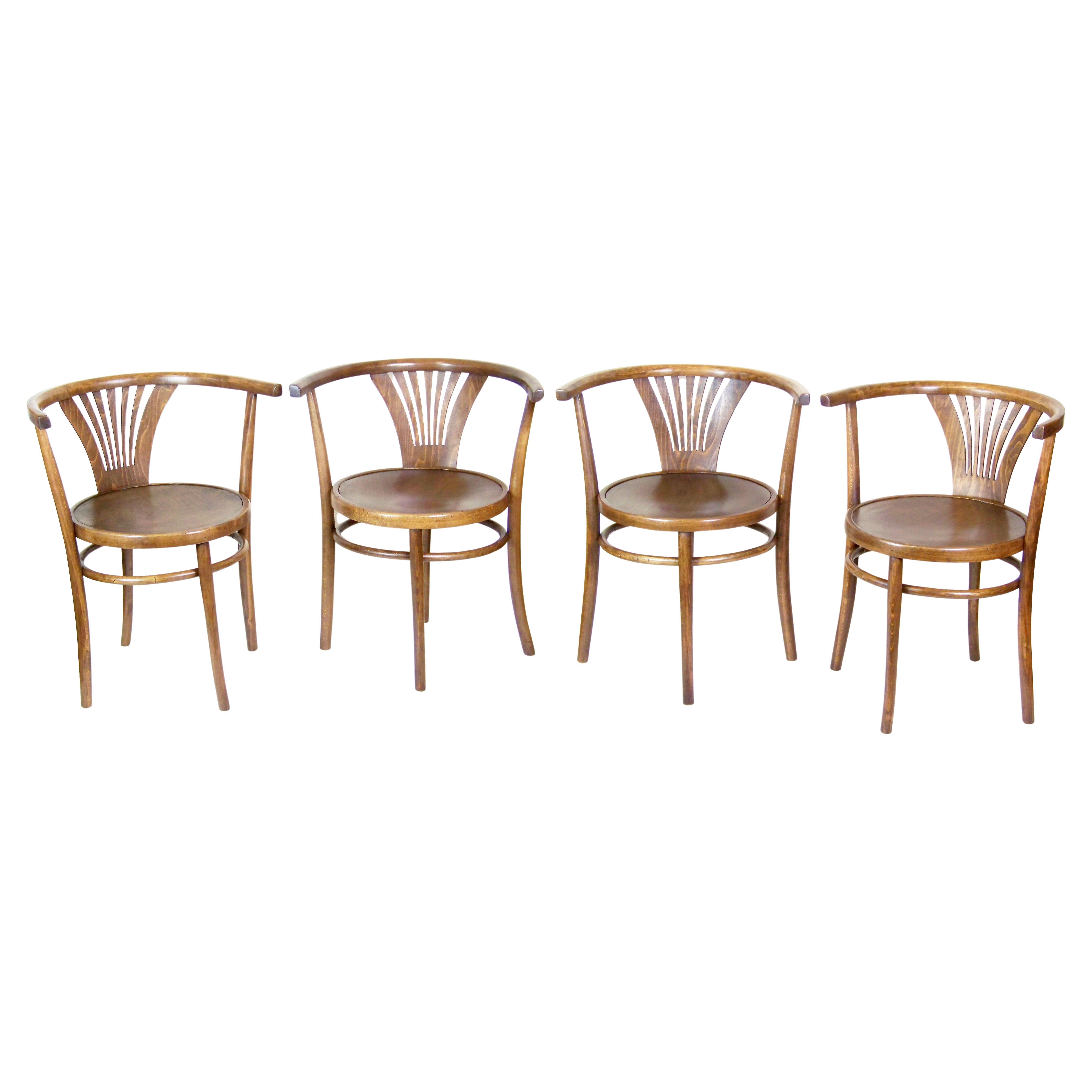How do I identify a Thonet chair?