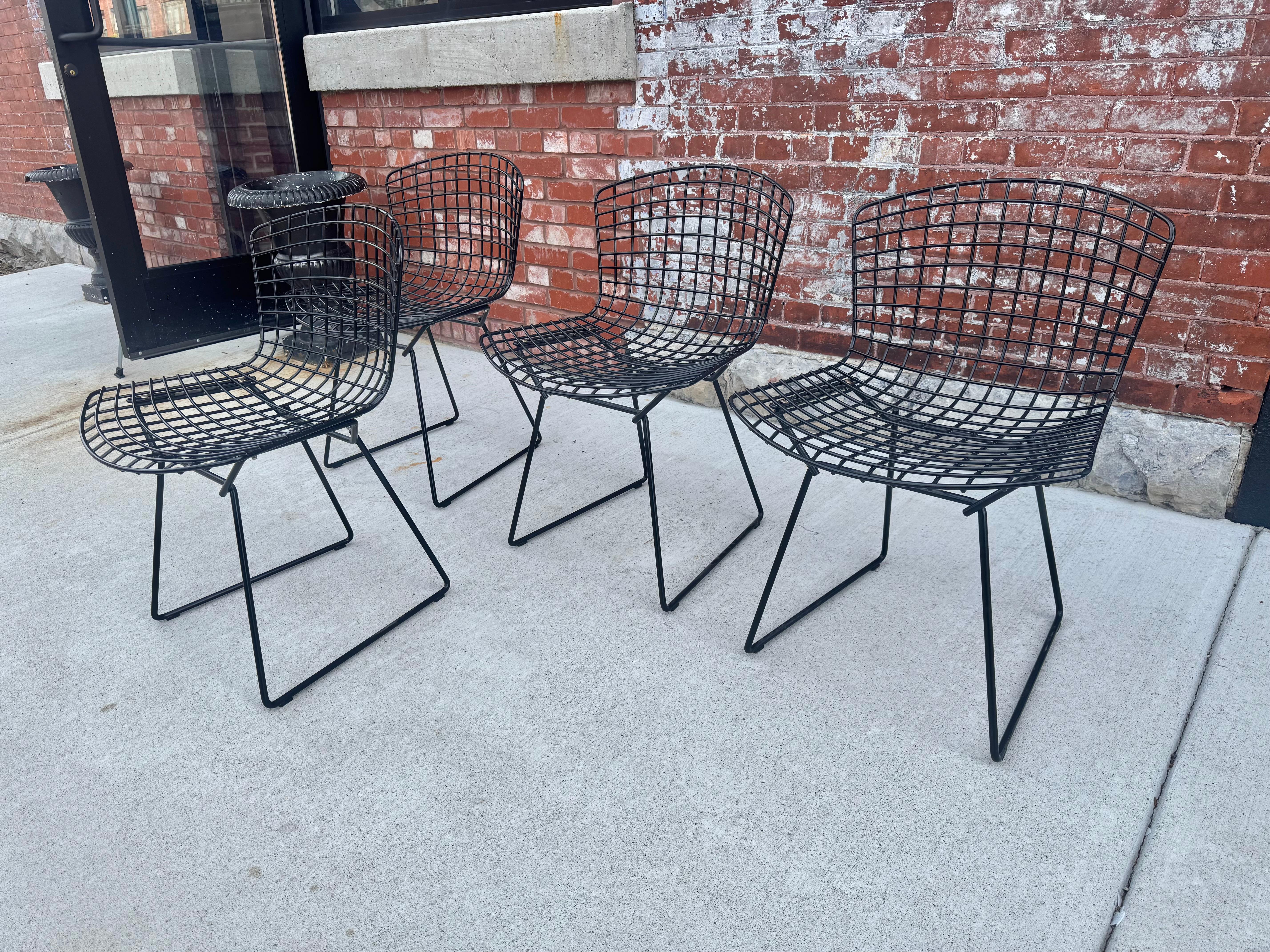 Metal 4x BERTOIA Chairs, Model 420, Harry Bertoia for Knoll, , Classic Modern Design For Sale
