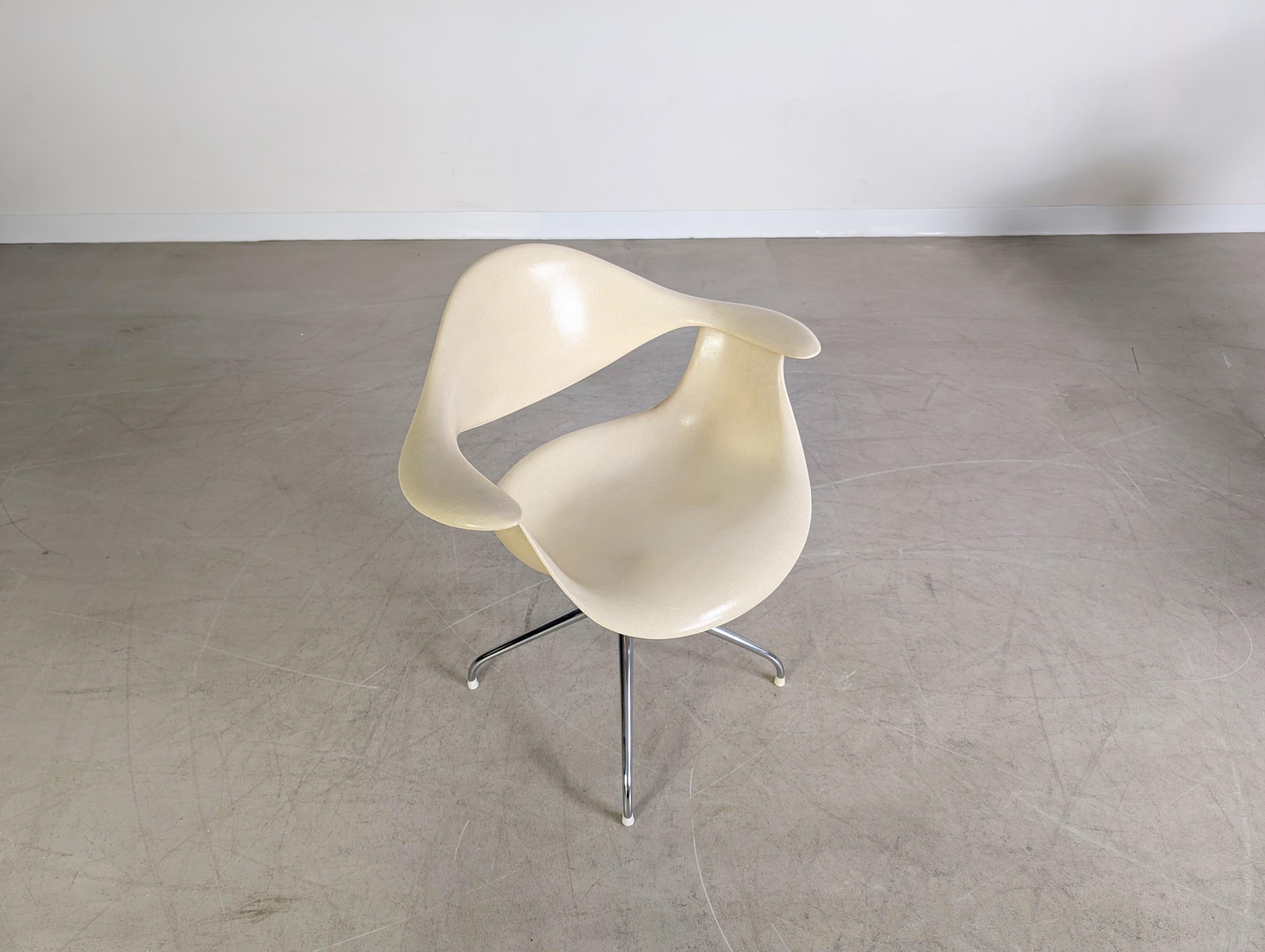 4x DAF Swag Leg Arm Stuhl Charles Eames George Nelson Herman Miller en venta 1