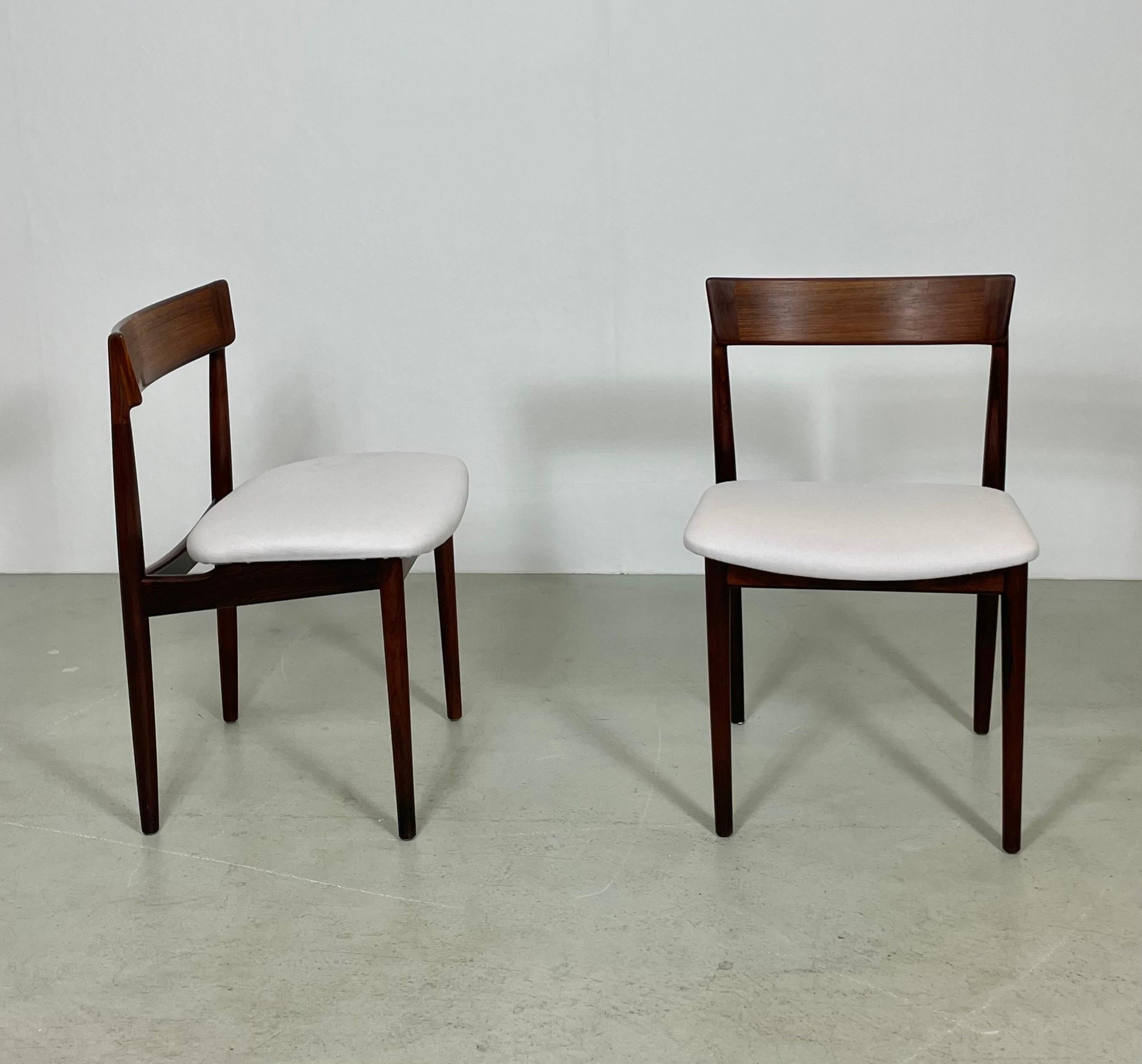 4x chaises de salle à manger danoises modèle 39 par Henry Rosengren 1960  en vente 12