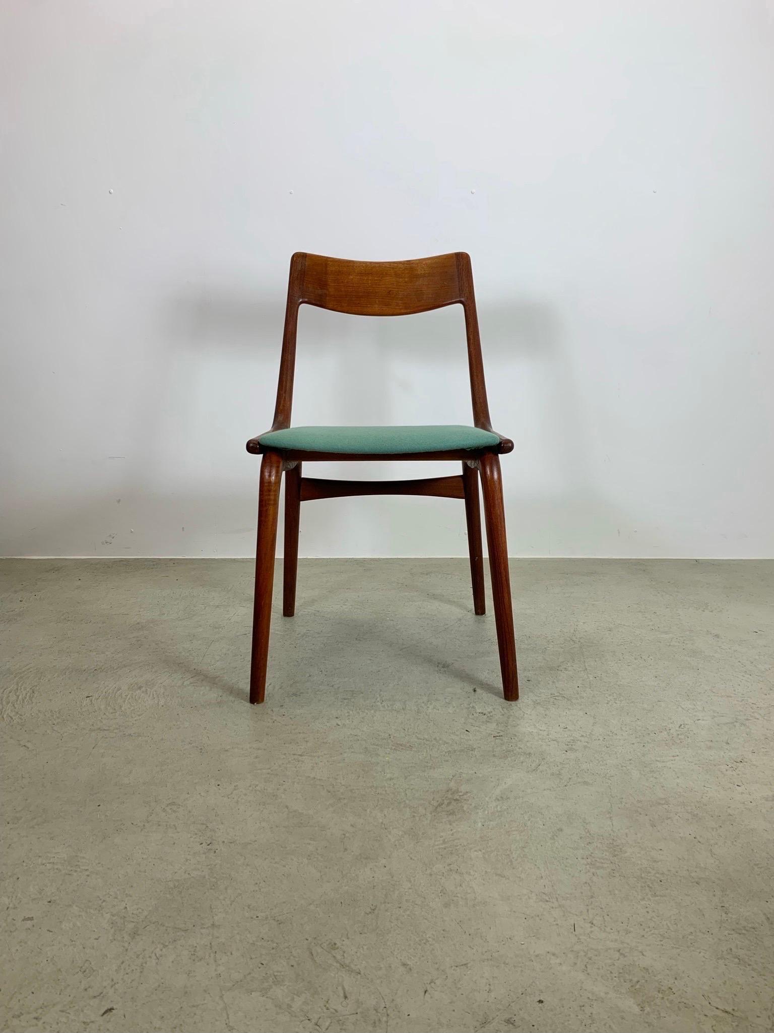 4x dänische Boomerang-Stühle aus Teakholz von Alfred Christensen, 1950er Jahre, restauriert im Angebot 4