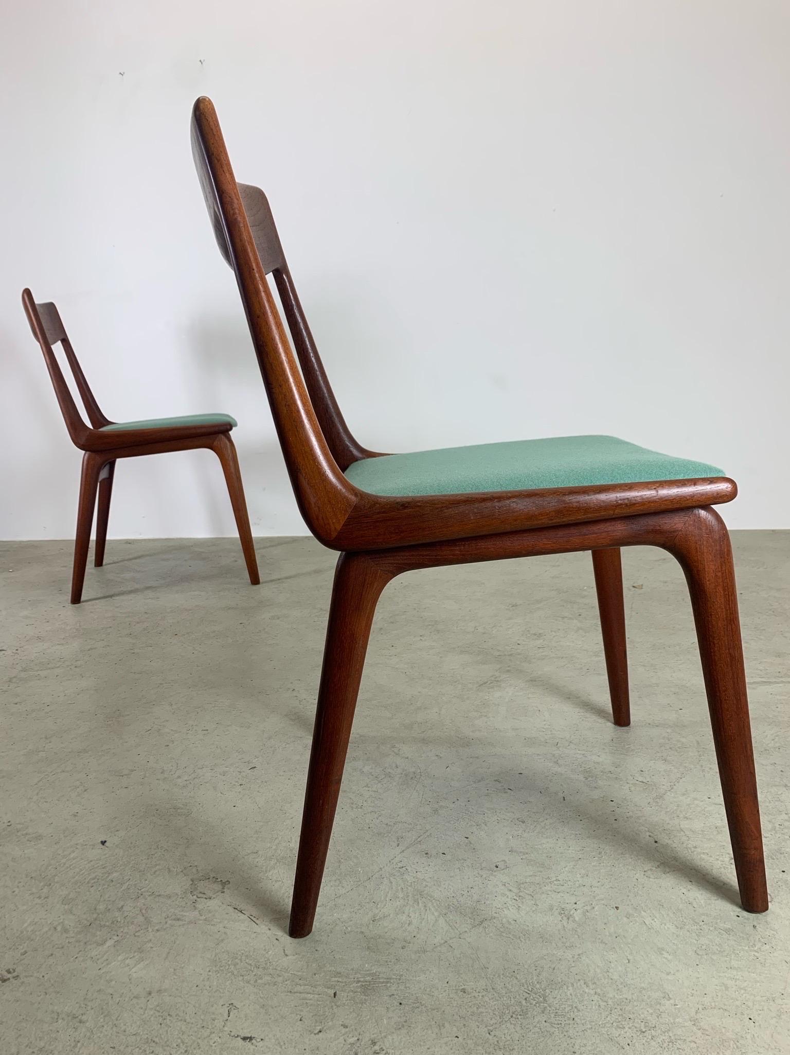 Scandinavian Modern 4x Danish Teak Boomerang Chairs by Alfred Christensen, 1950s restored For Sale