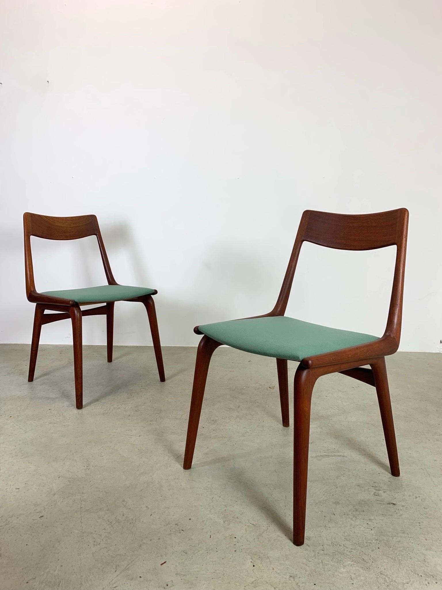 4x Danish Teak Boomerang Chairs by Alfred Christensen, 1950s restored For Sale 2