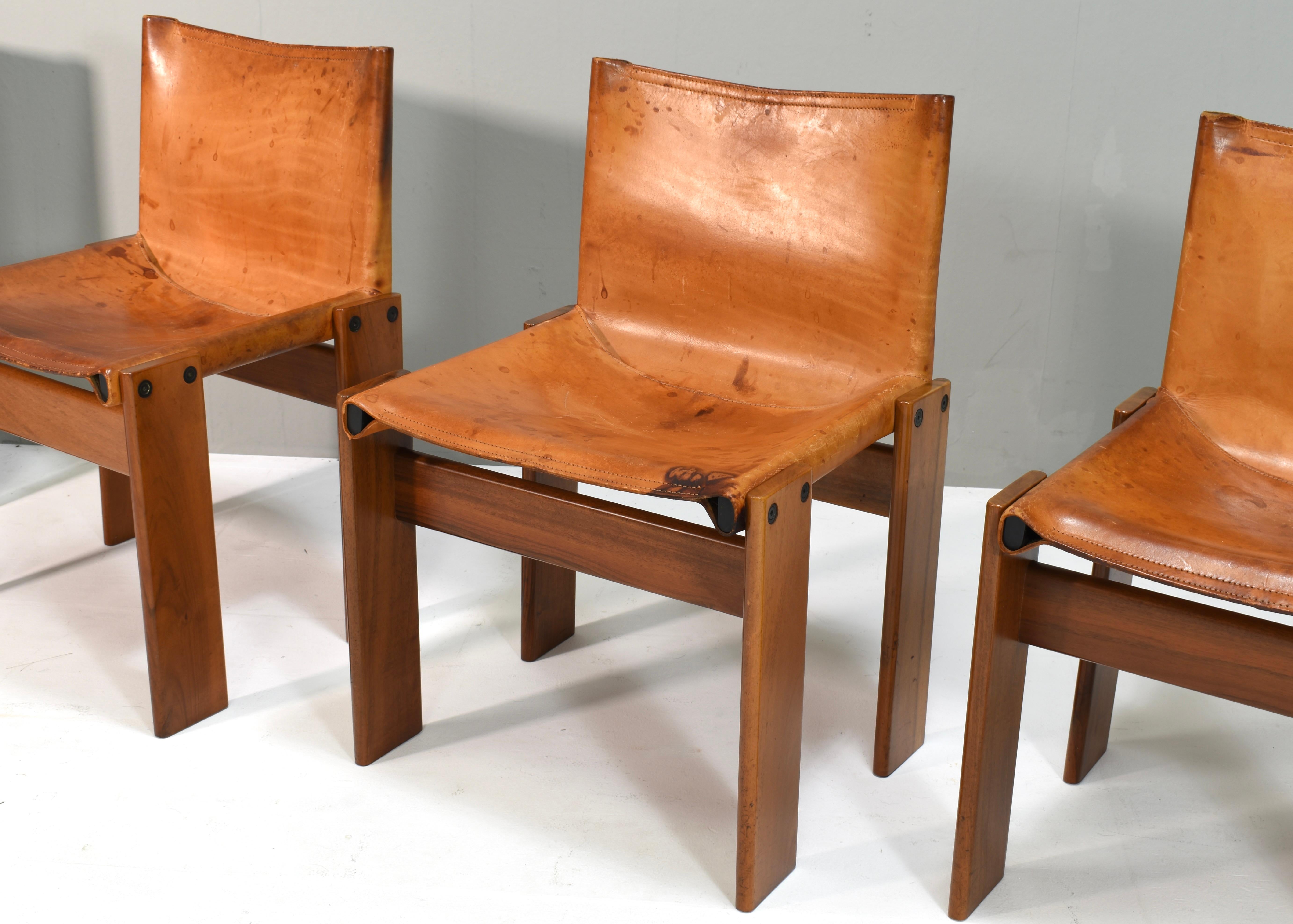 4x Monk Chairs in Cognac Tan Leather by Afra & Tobia Scarpa, Molteni, Italy 1974 For Sale 4