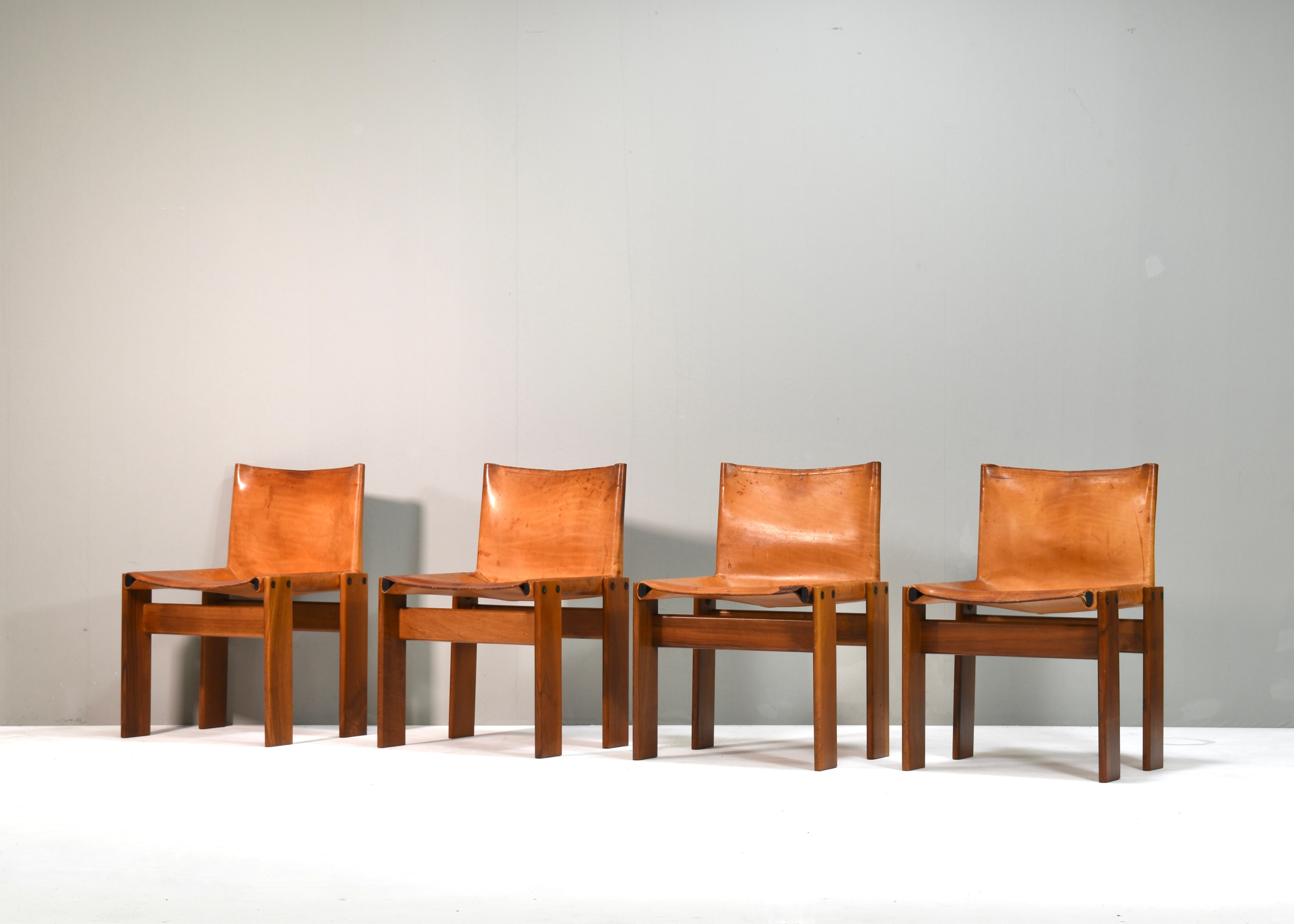 Mid-Century Modern 4x Monk Chairs in Cognac Tan Leather by Afra & Tobia Scarpa, Molteni, Italy 1974 For Sale