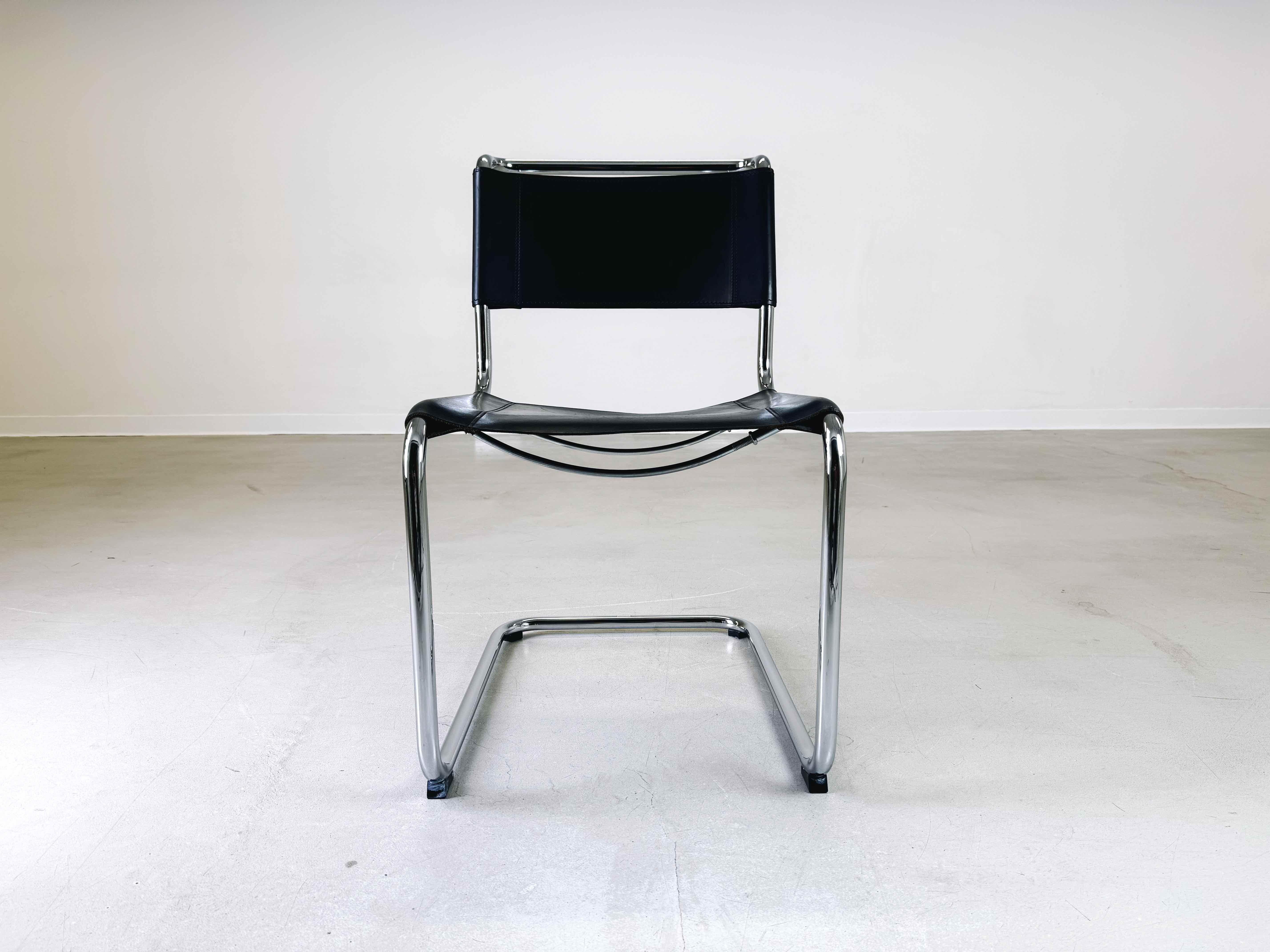 4x Original Thonet chair S33/ S34 cantilever Mart Stam leather black In Good Condition In Berlin, DE