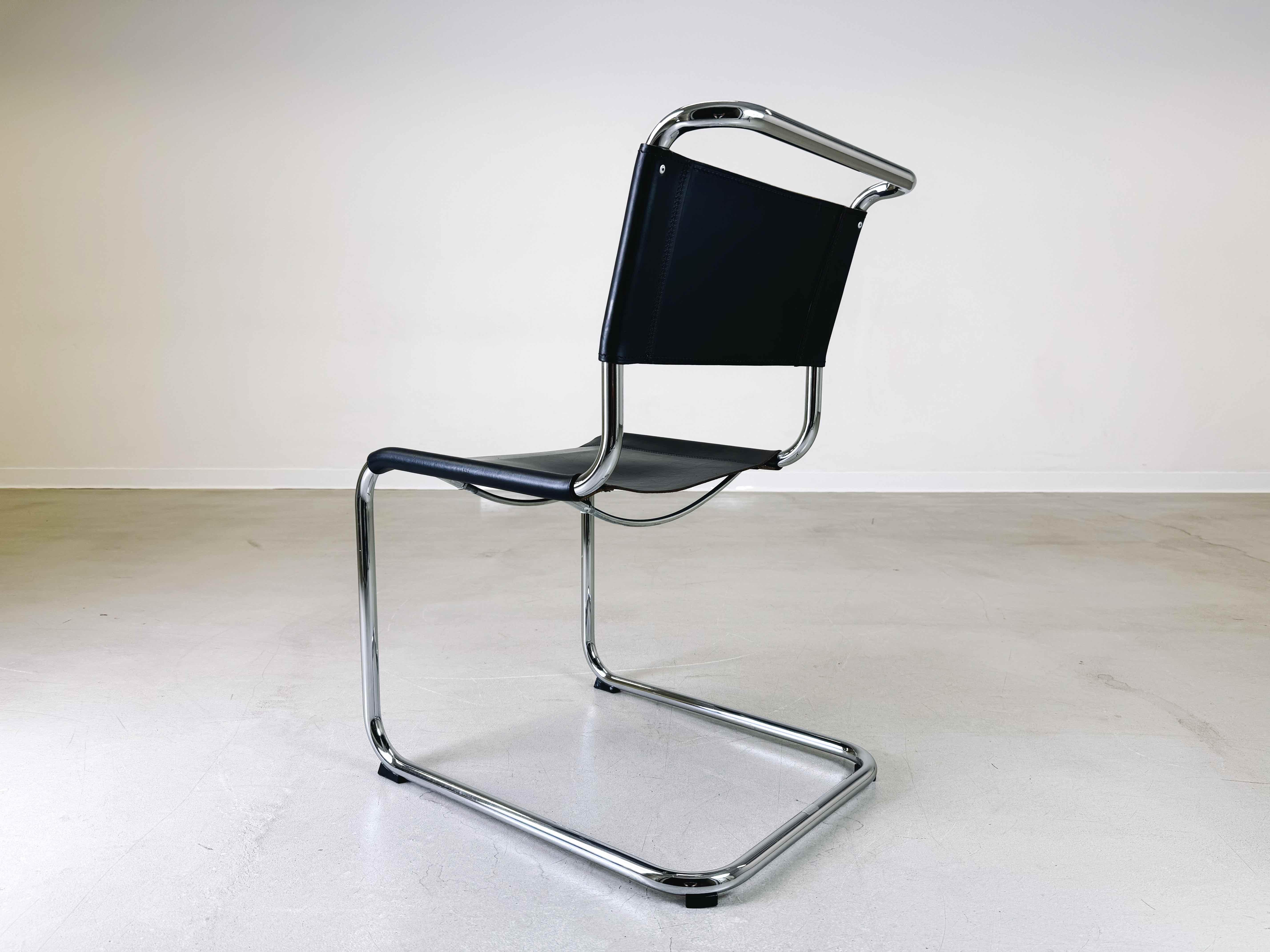 Leather 4x Original Thonet chair S33/ S34 cantilever Mart Stam leather black