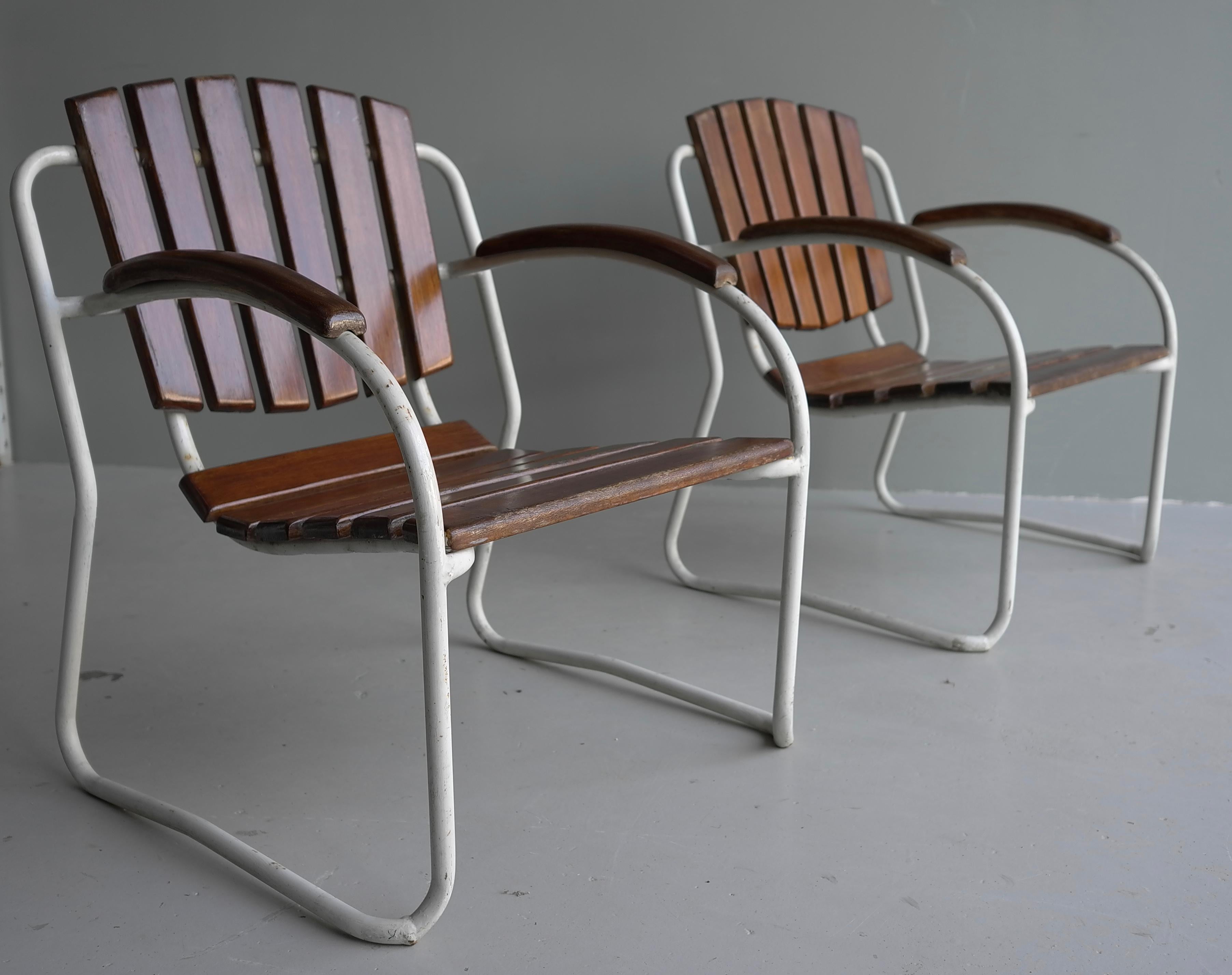 4x Tubular Frame and Slatwood Stackable Garden Chairs, 1930's For Sale 2