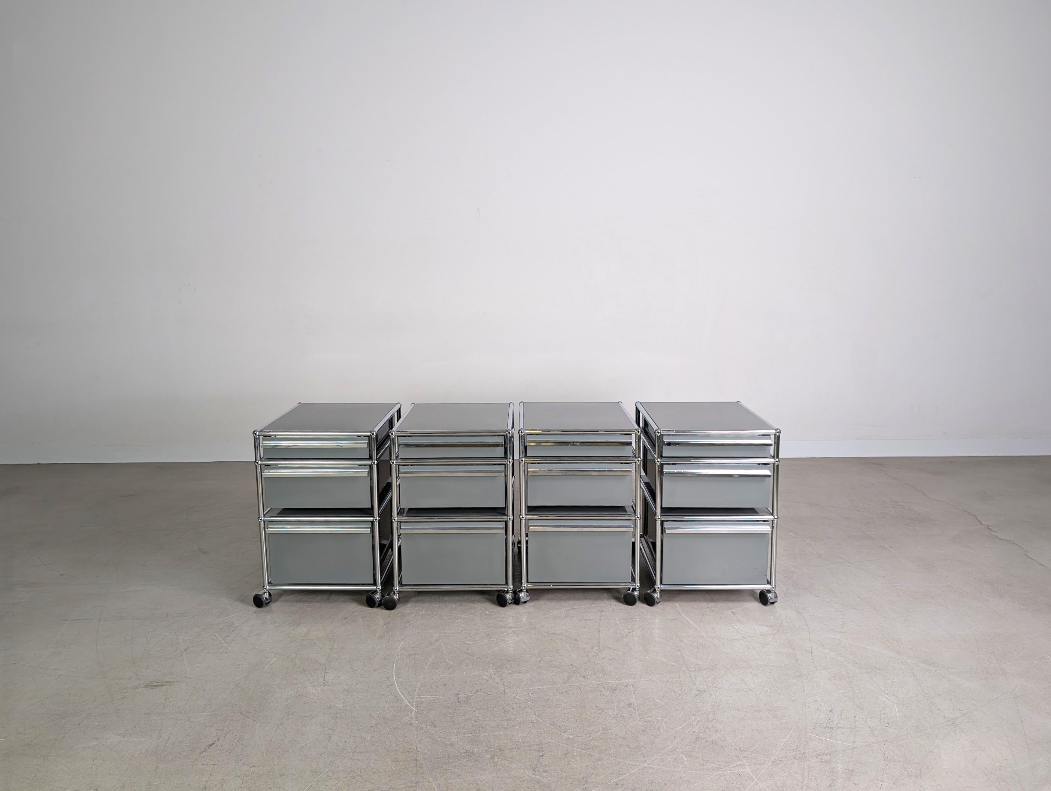 4x USM Haller Rollcontainer Büroschrank Rollen grau offen (Schweizerisch) im Angebot