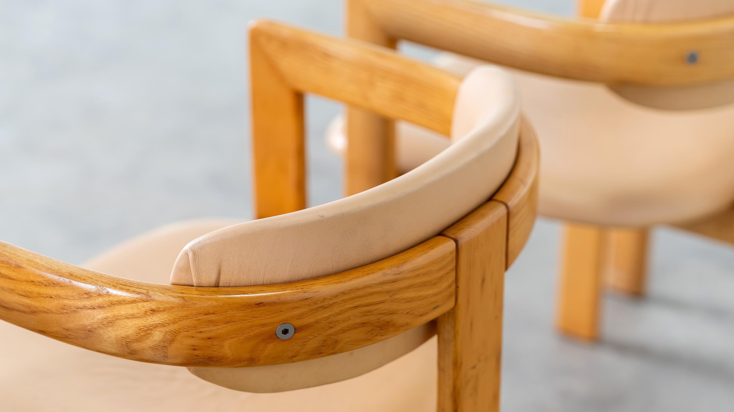 4x Chaises de salle à manger vintage en pin massif - 1970 Italie à la Scarpa Savini Pozzi en vente 4