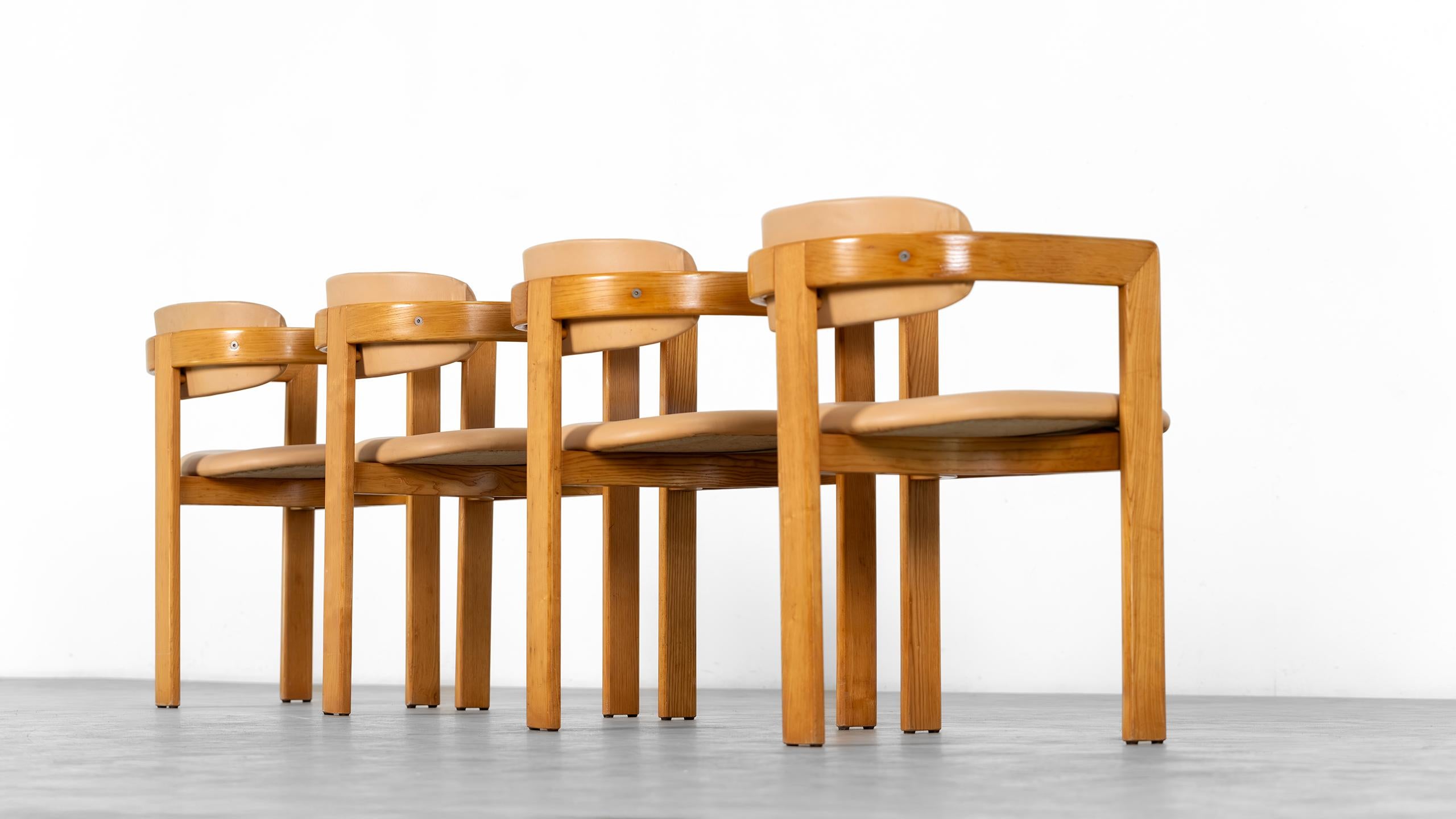 4x Chaises de salle à manger vintage en pin massif - 1970 Italie à la Scarpa Savini Pozzi en vente 7