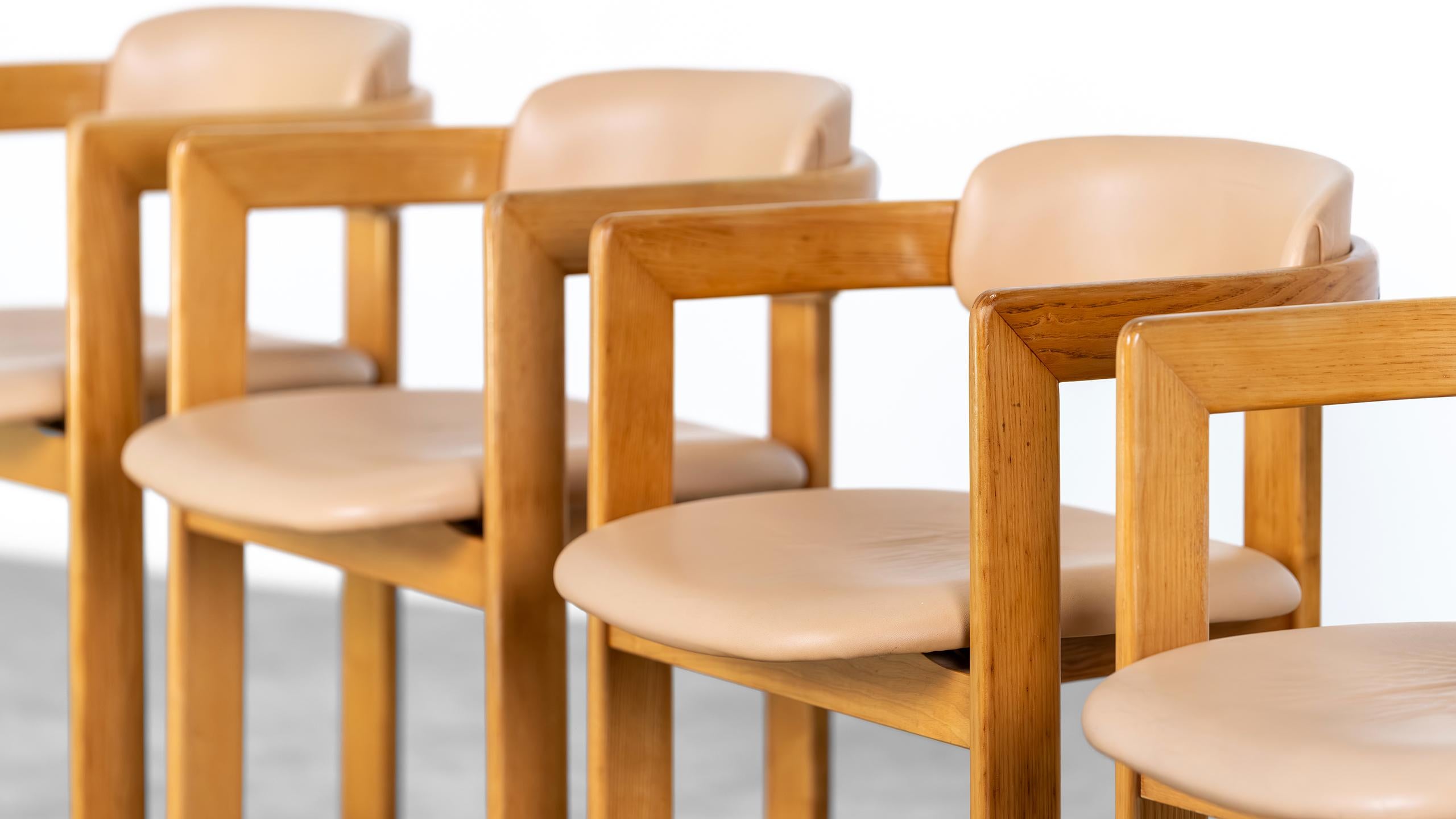 Mid-Century Modern 4x Chaises de salle à manger vintage en pin massif - 1970 Italie à la Scarpa Savini Pozzi en vente