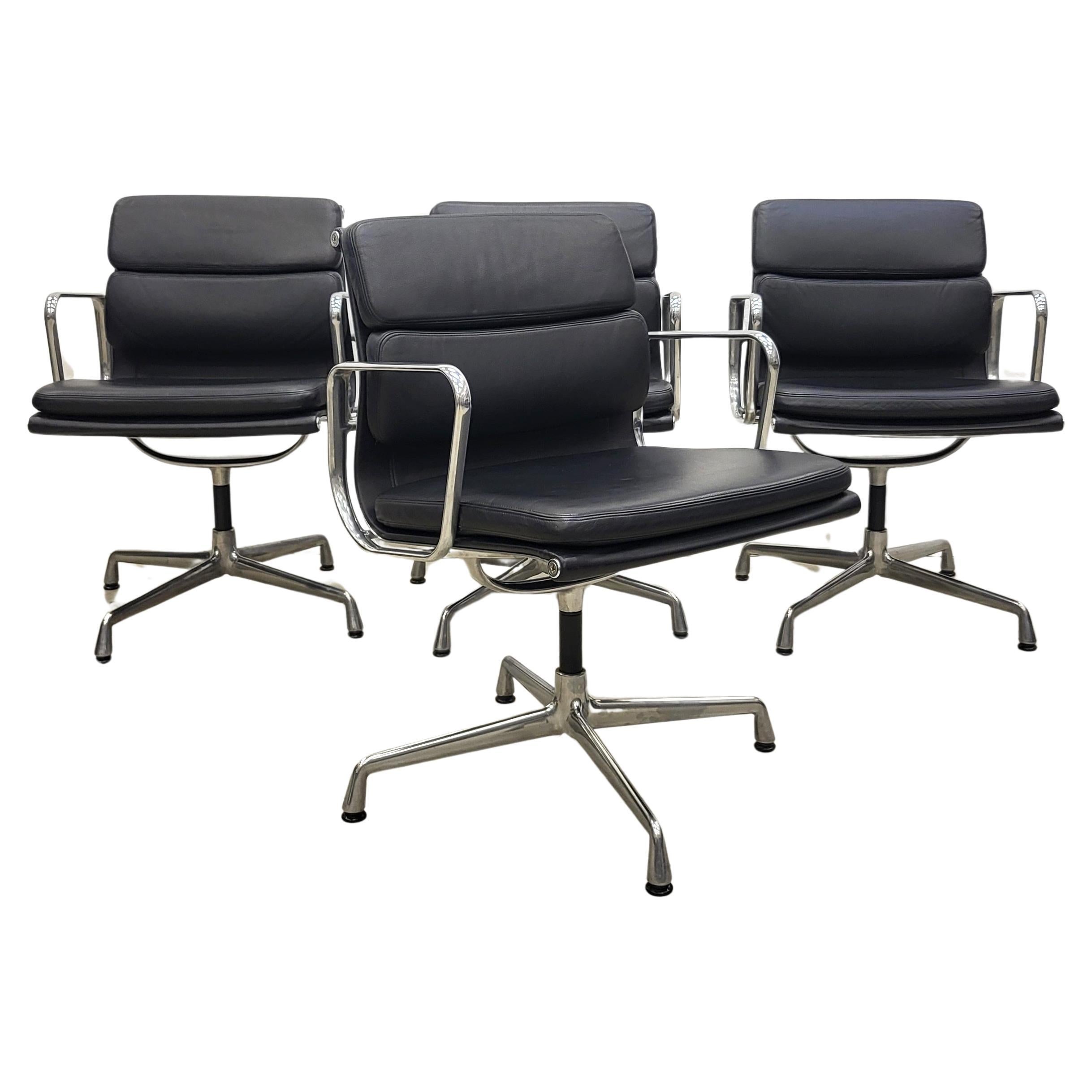 4x Vitra EA208 Soft Pad Office Chair by Charles Eames, 2006 Model