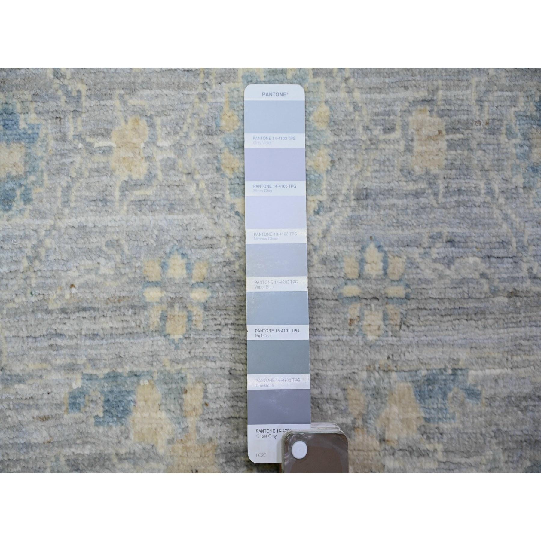 Oushak 4'x10' Gray Finer Peshawar Soft Wool Hand Knotted Wide Runner Oriental Rug For Sale