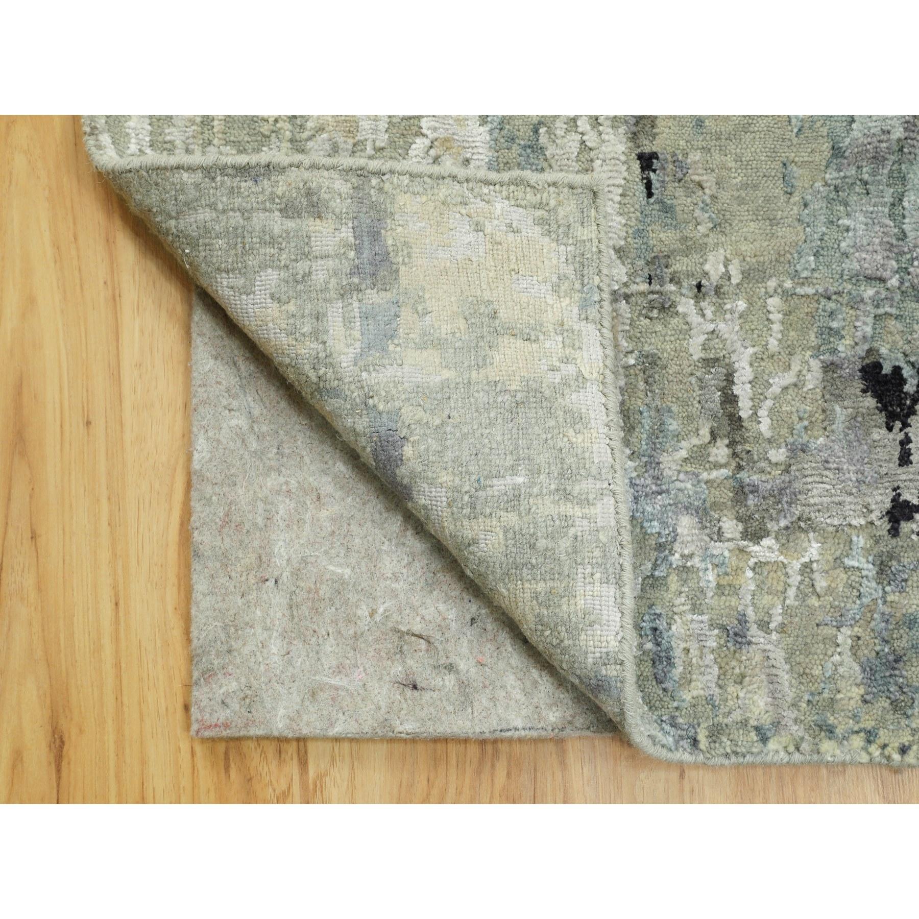 Moderne 4'x10' Wool And Silk Silver Blue Modern Abstract Design Hand Knotted Rug en vente