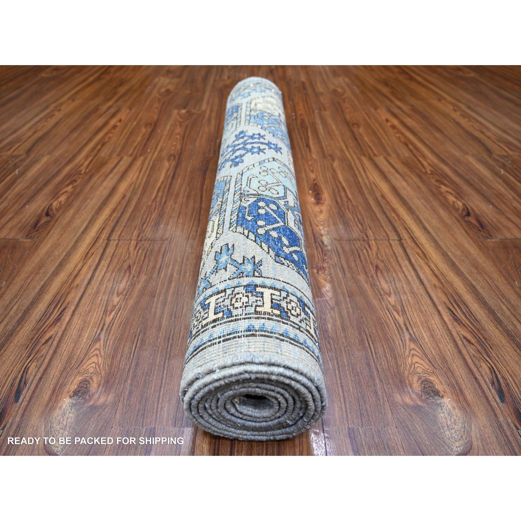 Hand-Knotted 4'x10'1