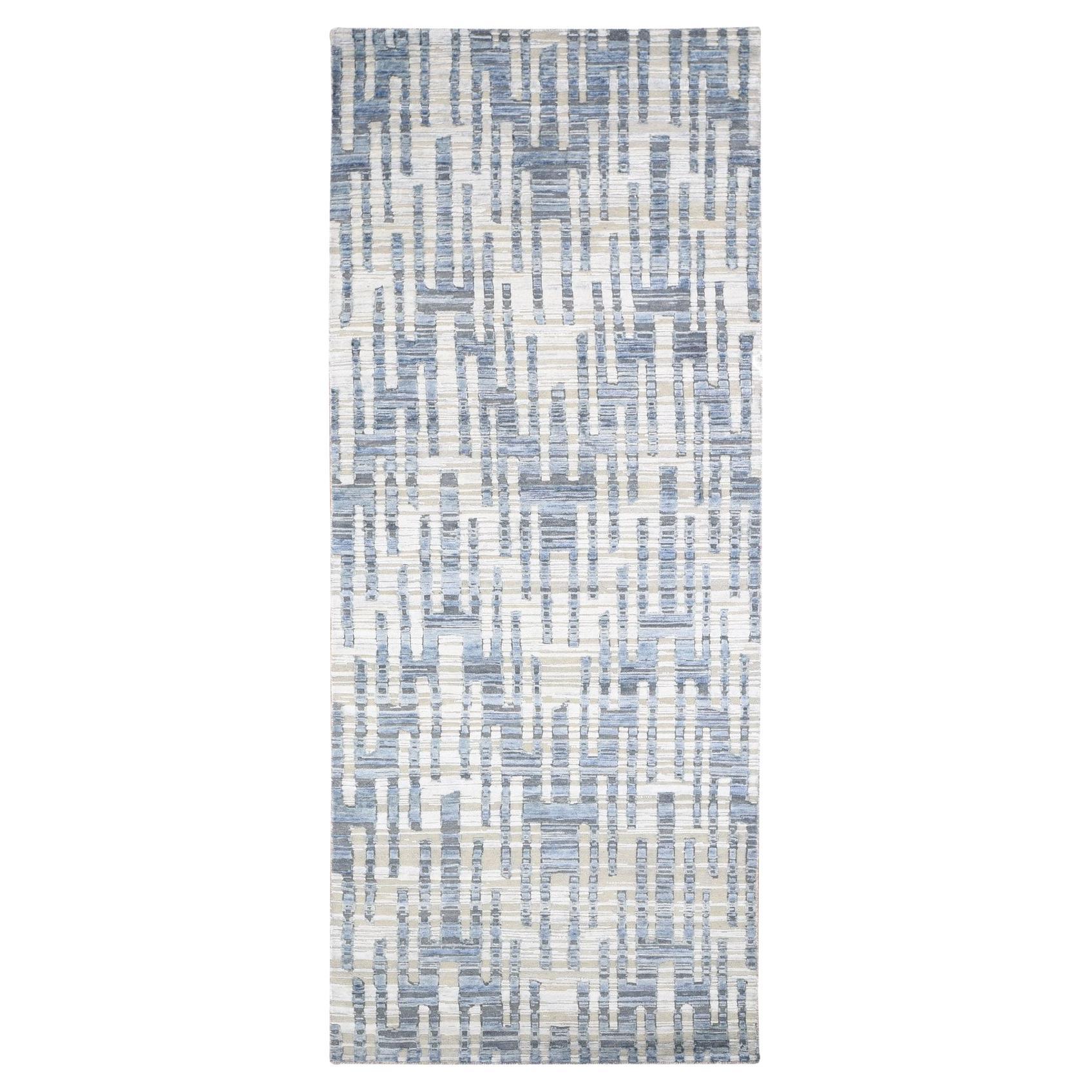 4'x10'3" Gray, Zigzag Design, Pure Silk and Textured Wool, Hand Knotted Rug