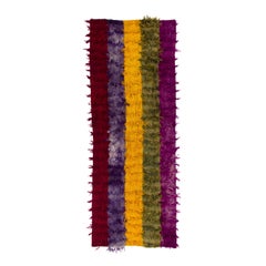 Tappeto Runner "Tulu" 4x11 Ft di metà secolo con poms colorati, 100% morbida lana mohair