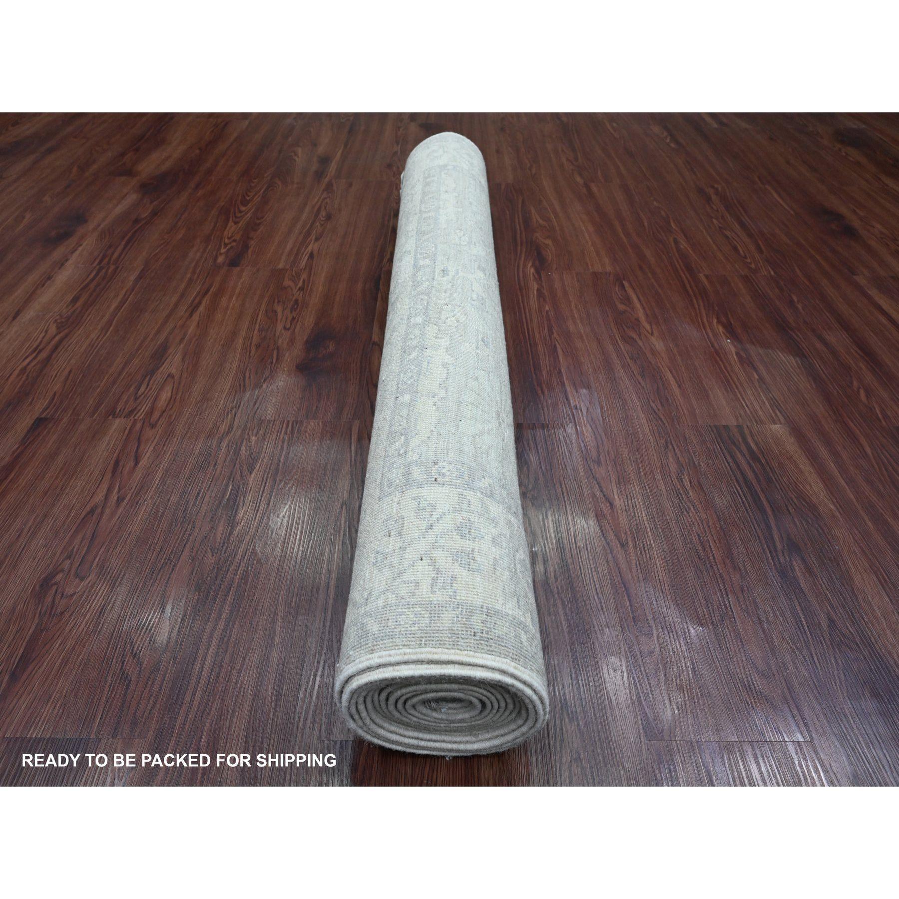Afghan 4'x11'10