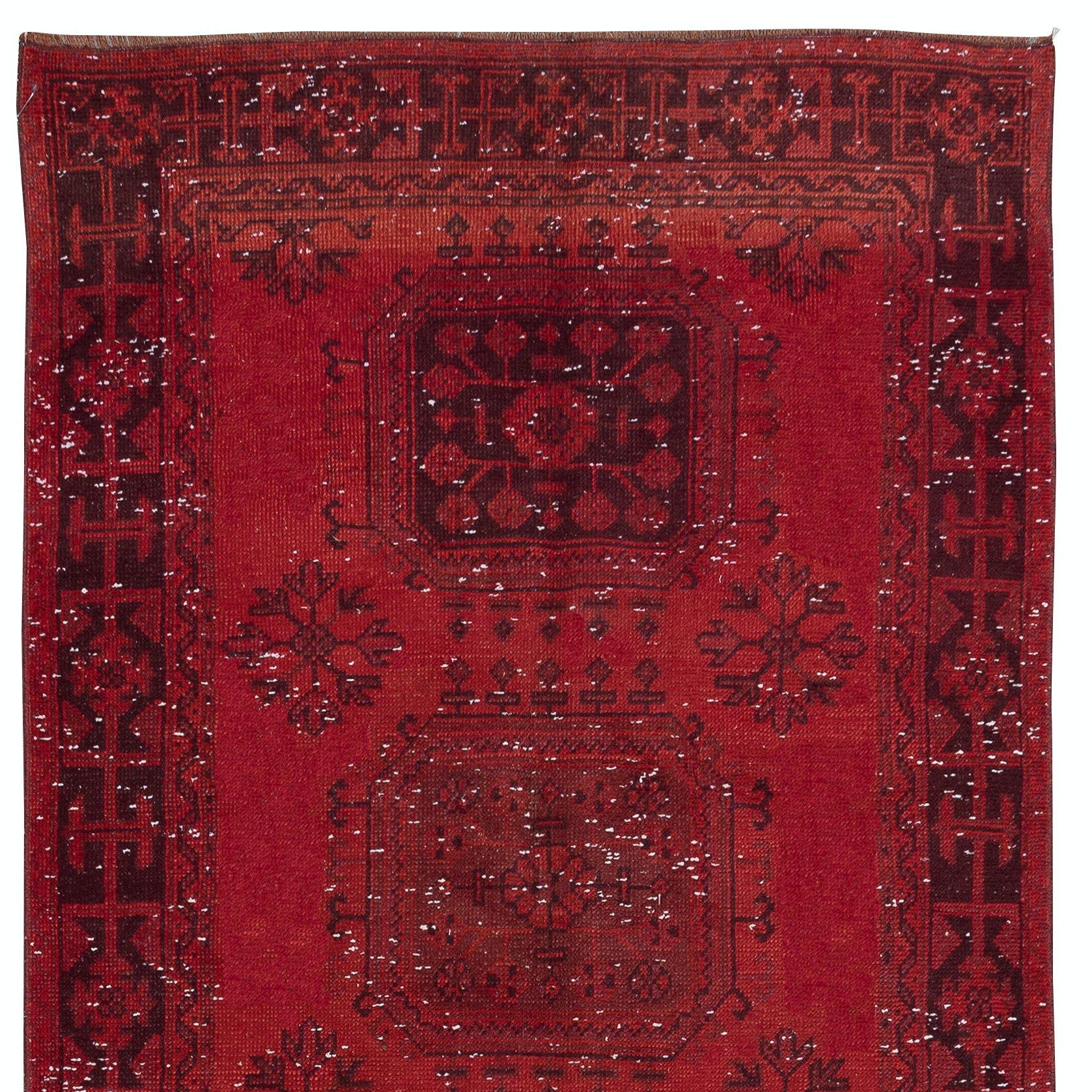 4x11.2 Ft Hand Knotted Runner Rug. Modern Turkish Hallway Carpet in Dark Red In Good Condition For Sale In Philadelphia, PA
