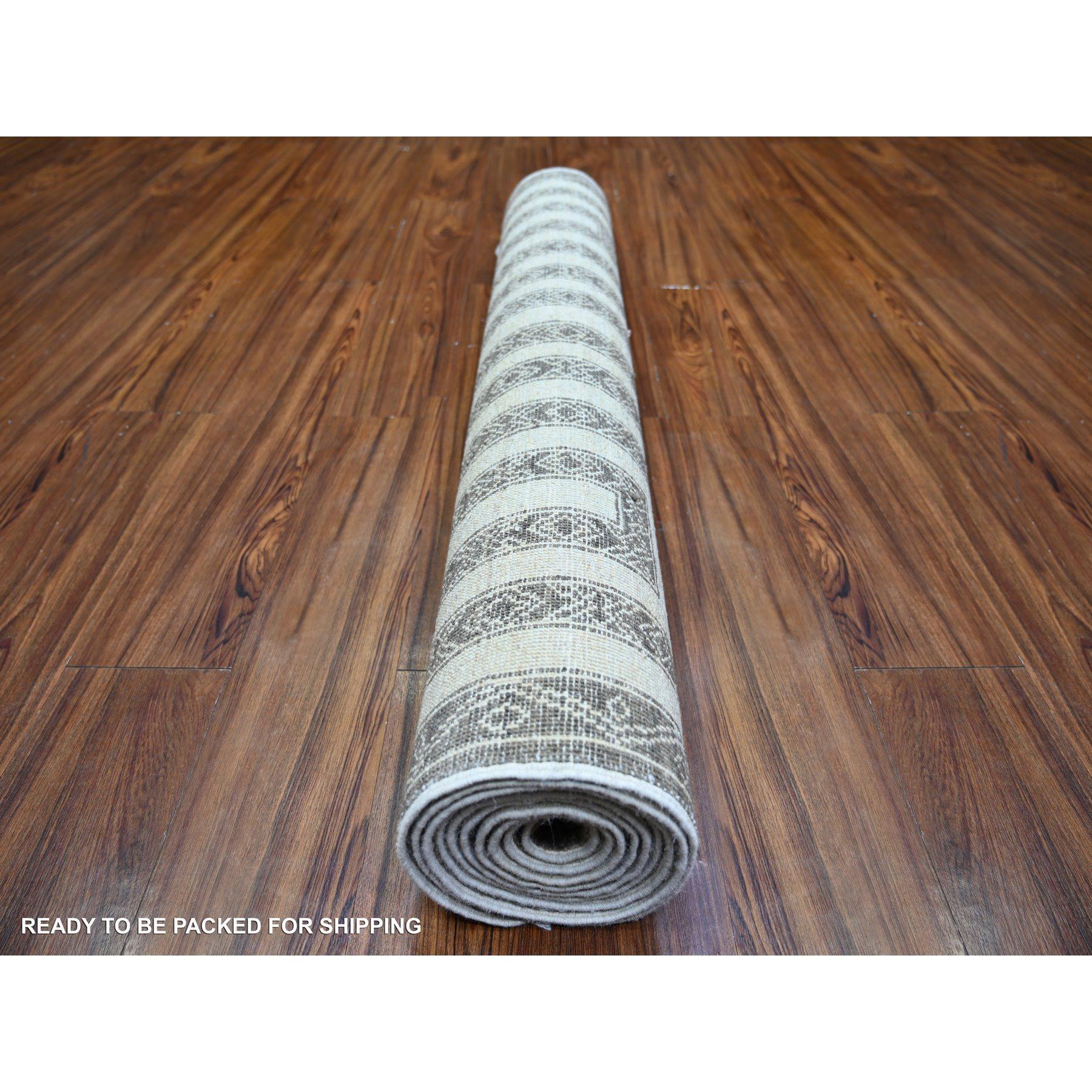 Afghan 4'x11'8