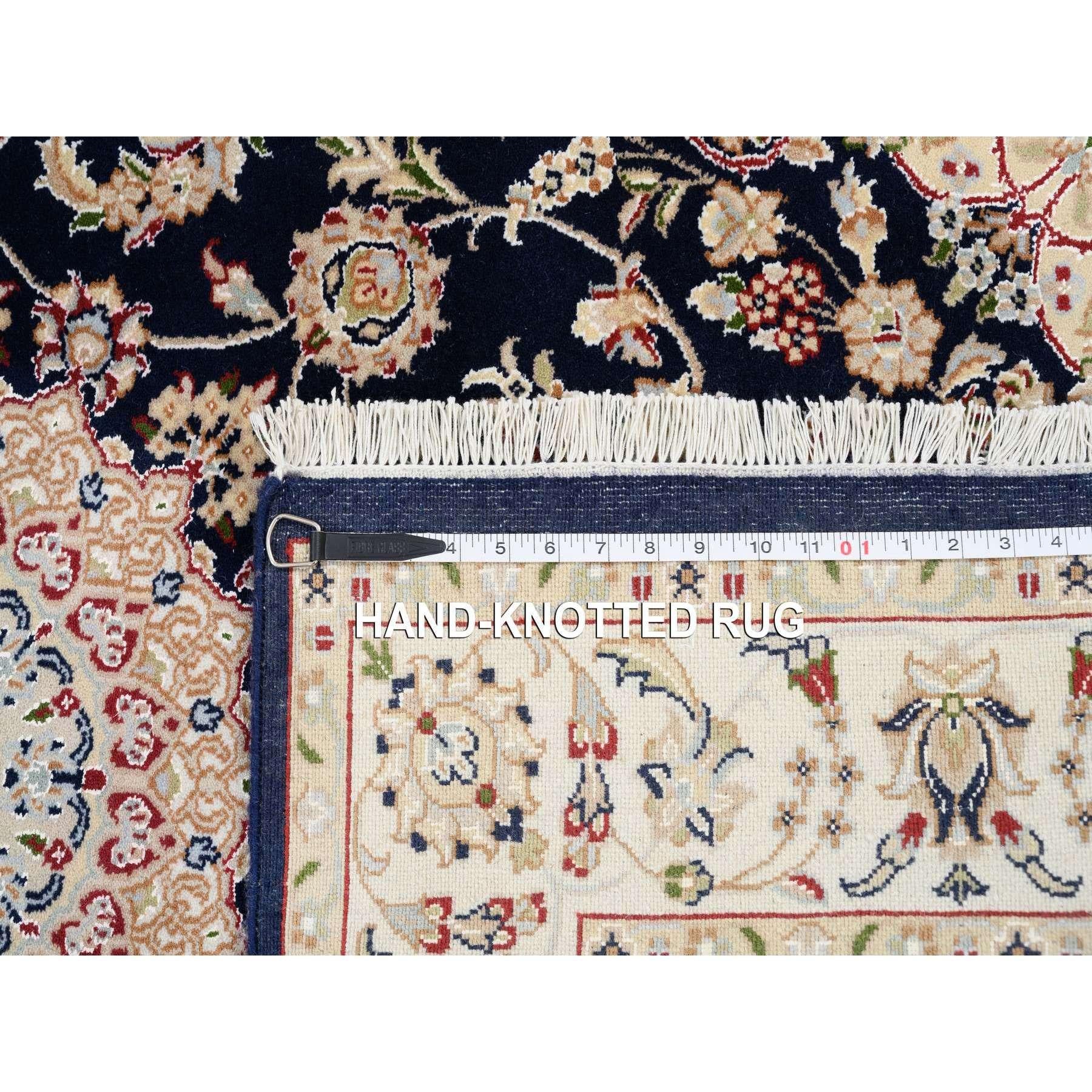 4'x12' Mitternachtsblauer handgeknüpfter Nain 250 KPSI breiter Läufer aus reiner Wolle (Seide) im Angebot