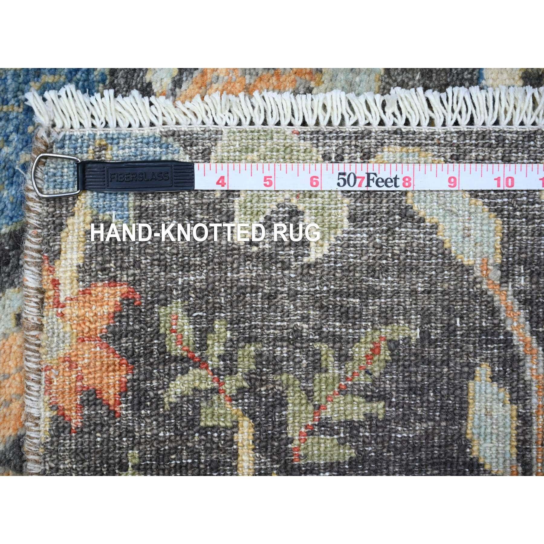 XXIe siècle et contemporain 4'x12' Olive Noir Afghan Peshawar Tapis de course large en laine nouée à la main en vente