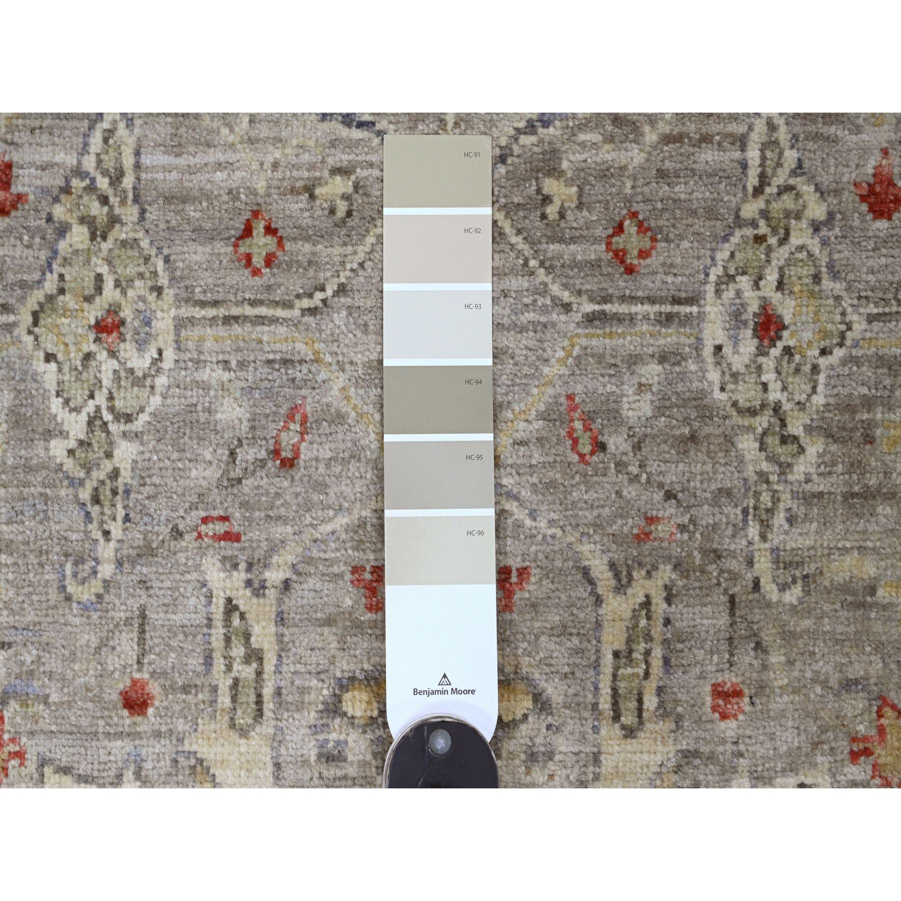 Oushak Tappeto Runner in lana annodata a mano 4'x19'3