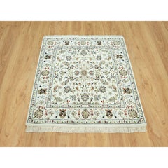 4'x4' Weathered White All Over Flower Design Hand Knotted Wool Square Rug